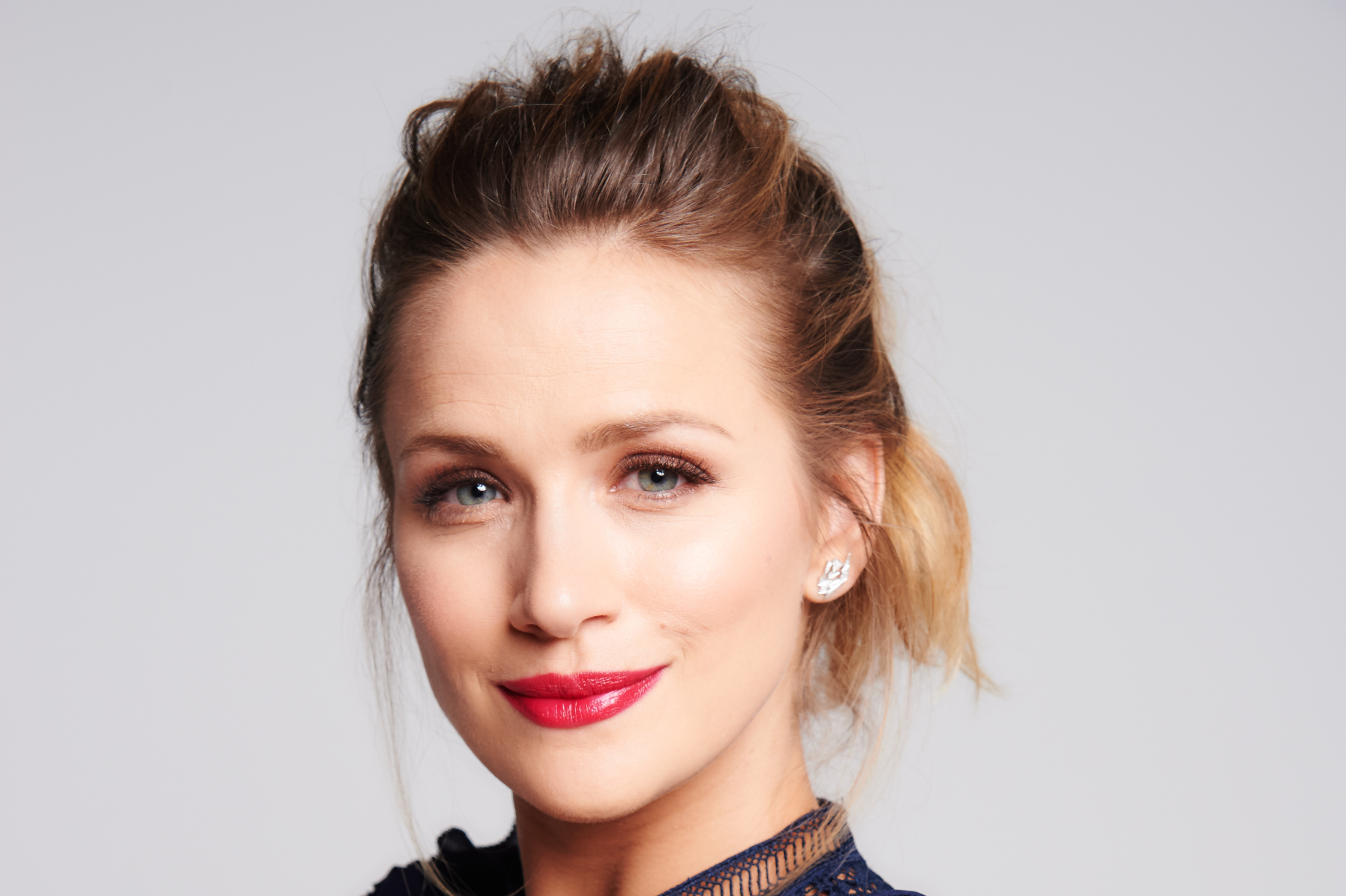 3142x2092 Shantel Vansanten Smiling 2017 Wallpaper, HD Celebrities 4K Wallpaper, Image and Background