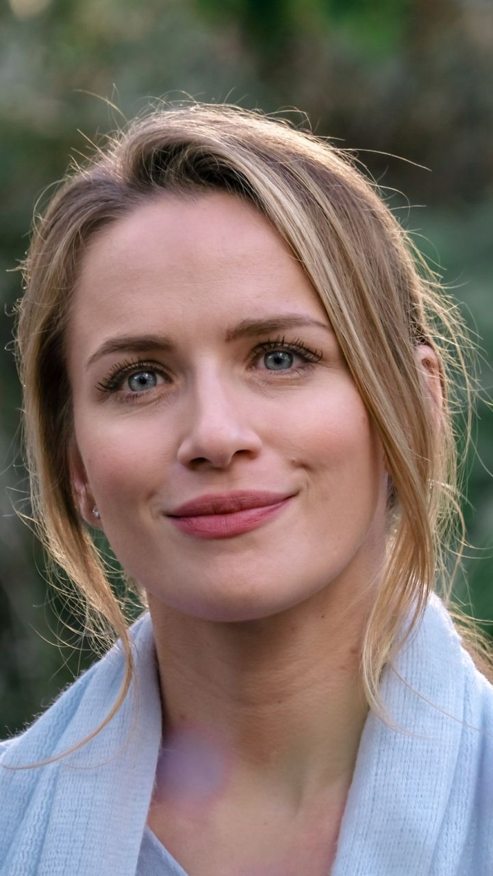 720x1280 Phone wallpaper: Women, Shantel Vansanten, Face, American, Actress, Blue Eyes, Blonde 1402502