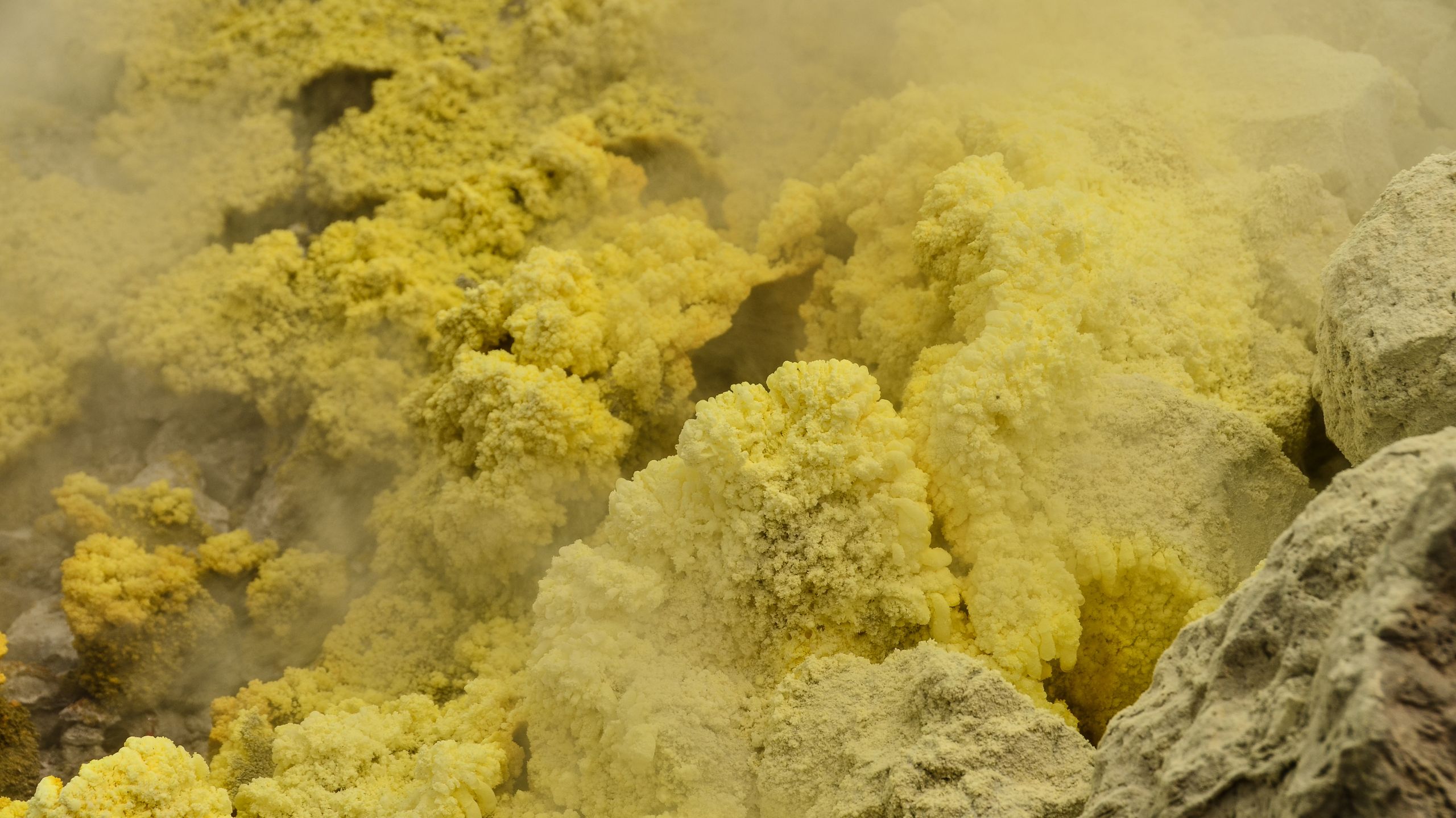 2560x1440 What Is Sulfur and Why Is It So Good for Your Skin