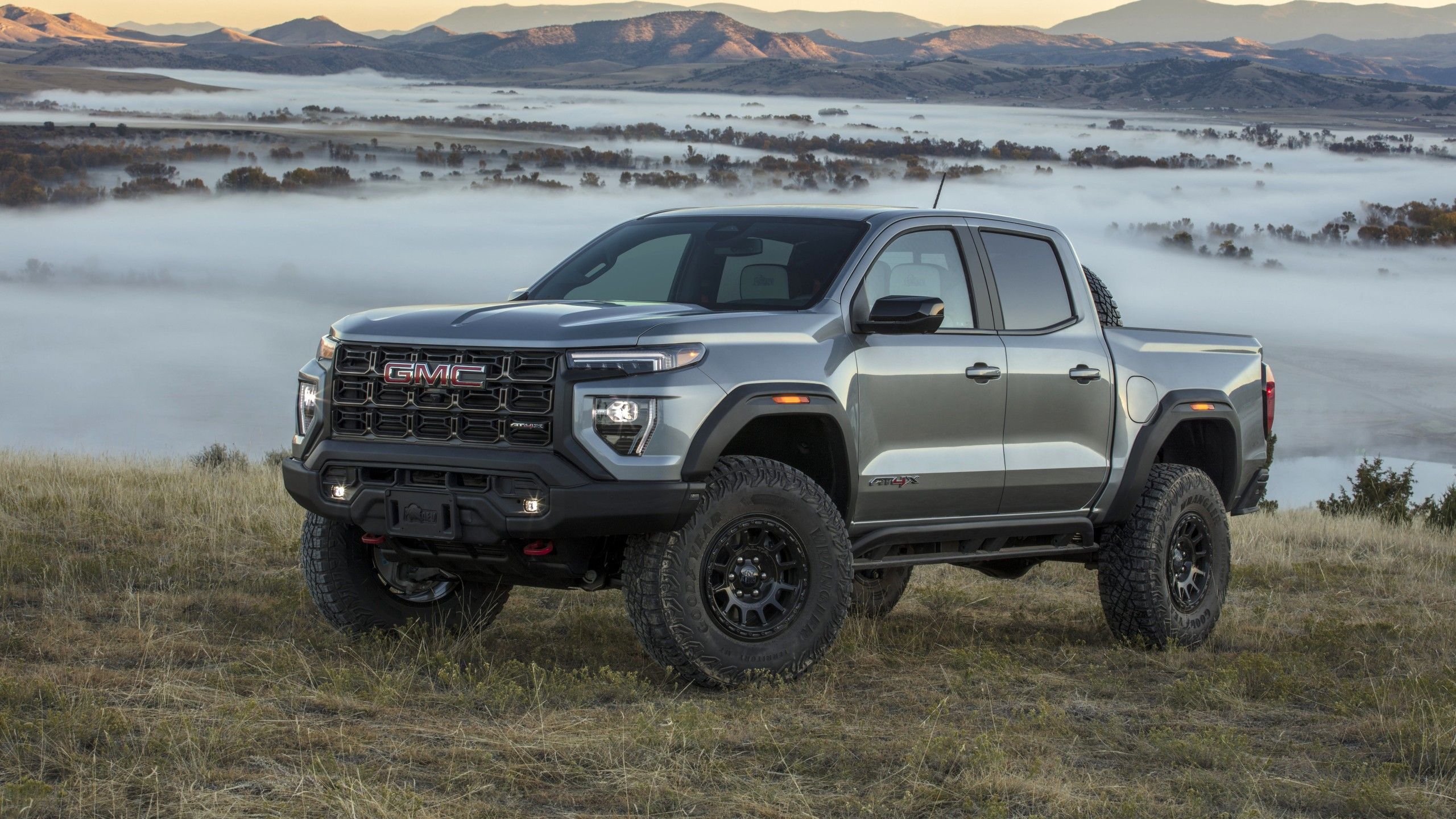 2560x1440 GMC Canyon Wallpaper