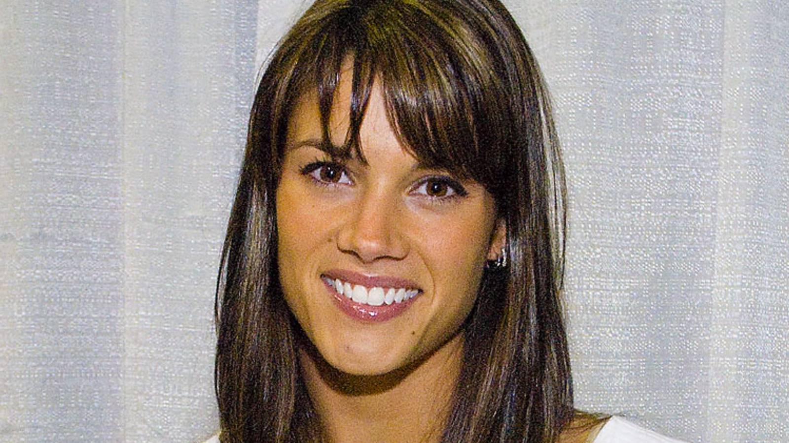 1600x900 FBI' Star Missy Peregrym & Tom Oakley Expecting Baby No. 2