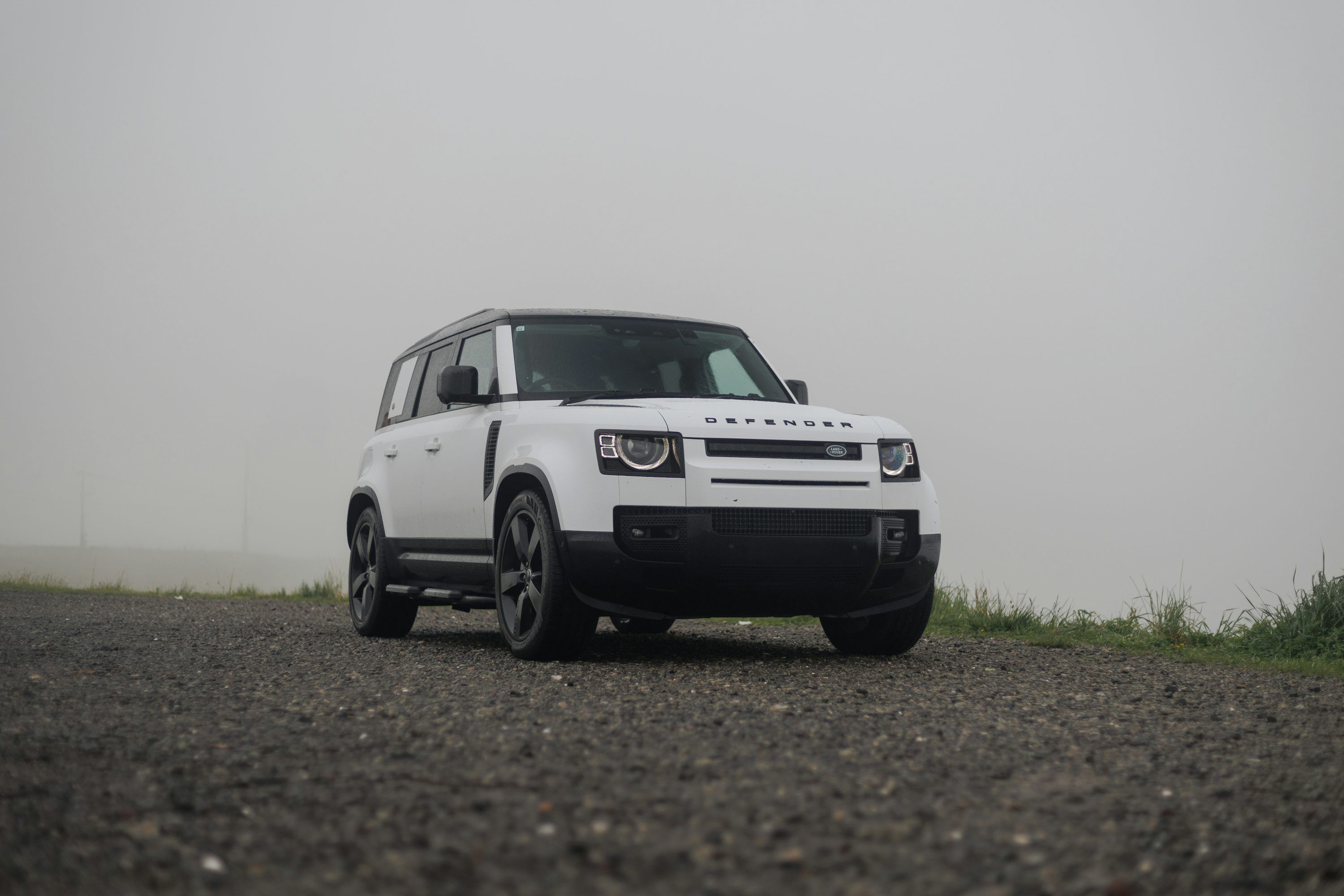 3000x2000 Defender Picture. Download Free Image