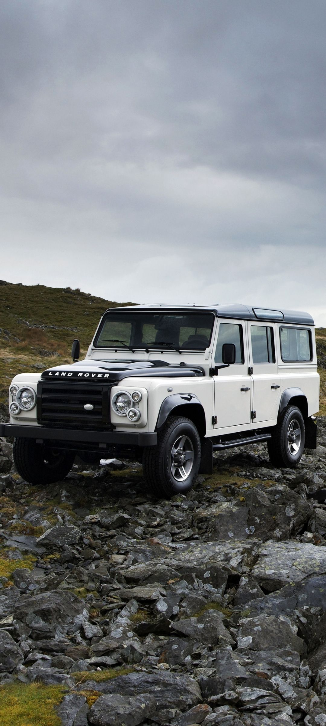 1080x2400 Phone wallpaper: Land Rover Defender, Land Rover, Vehicles, White Car, Vehicle, Suv, Car 1167057