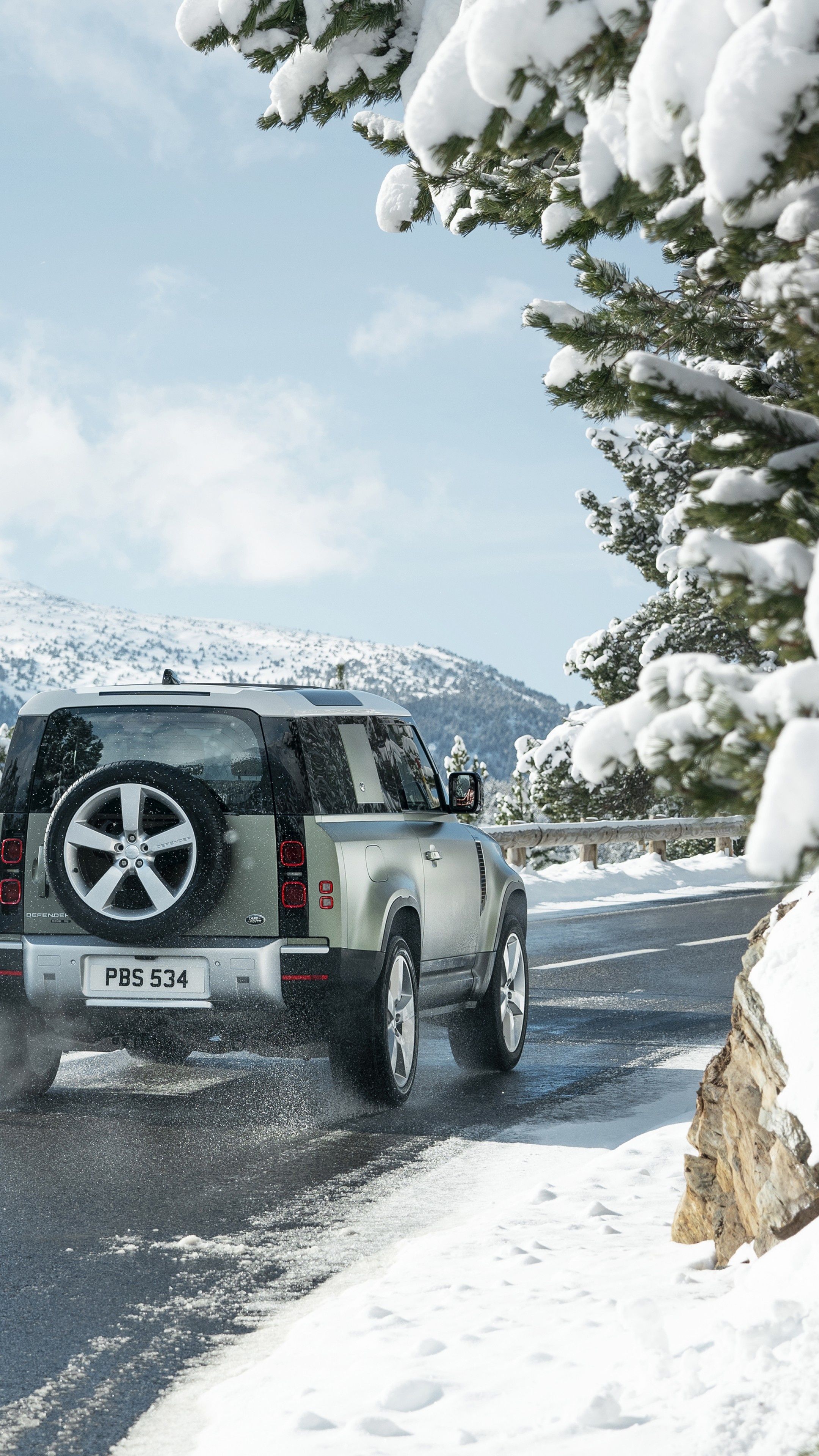 2160x3840 Land Rover Defender Wallpaper