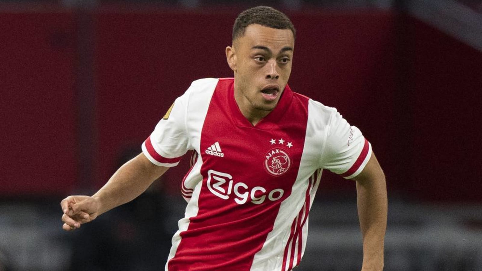 1600x900 Barcelona confirm signing of Sergino Dest