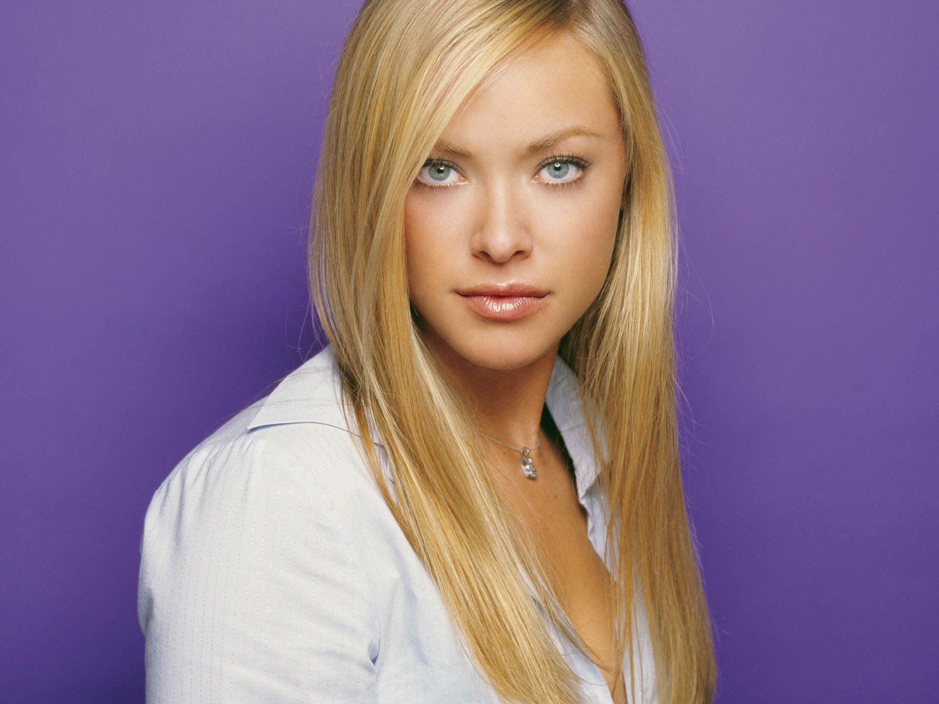 1920x1440 Stunning HD Wallpaper of Celebrity Kristanna Lokenx1440