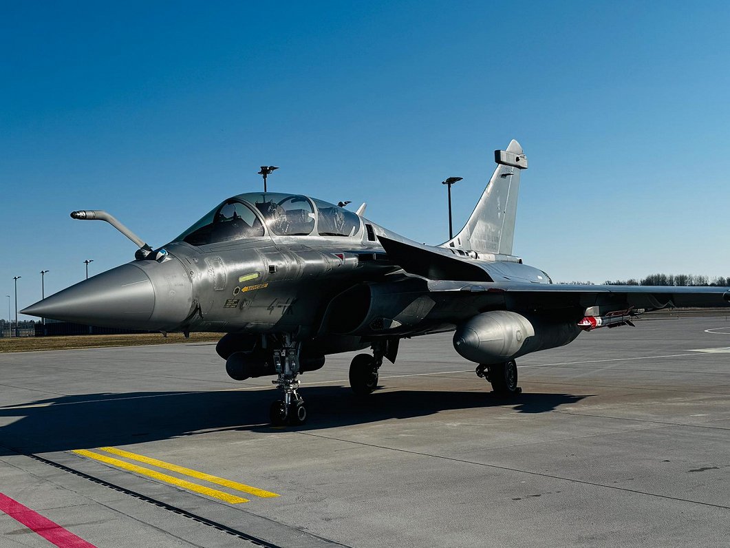 1061x796 France shows off its Rafale jets at Lielvārde airbase / Article