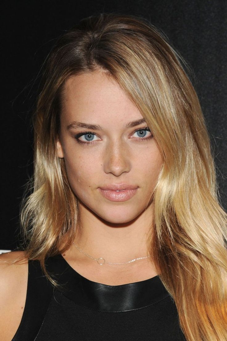736x1104 Hannah Ferguson
