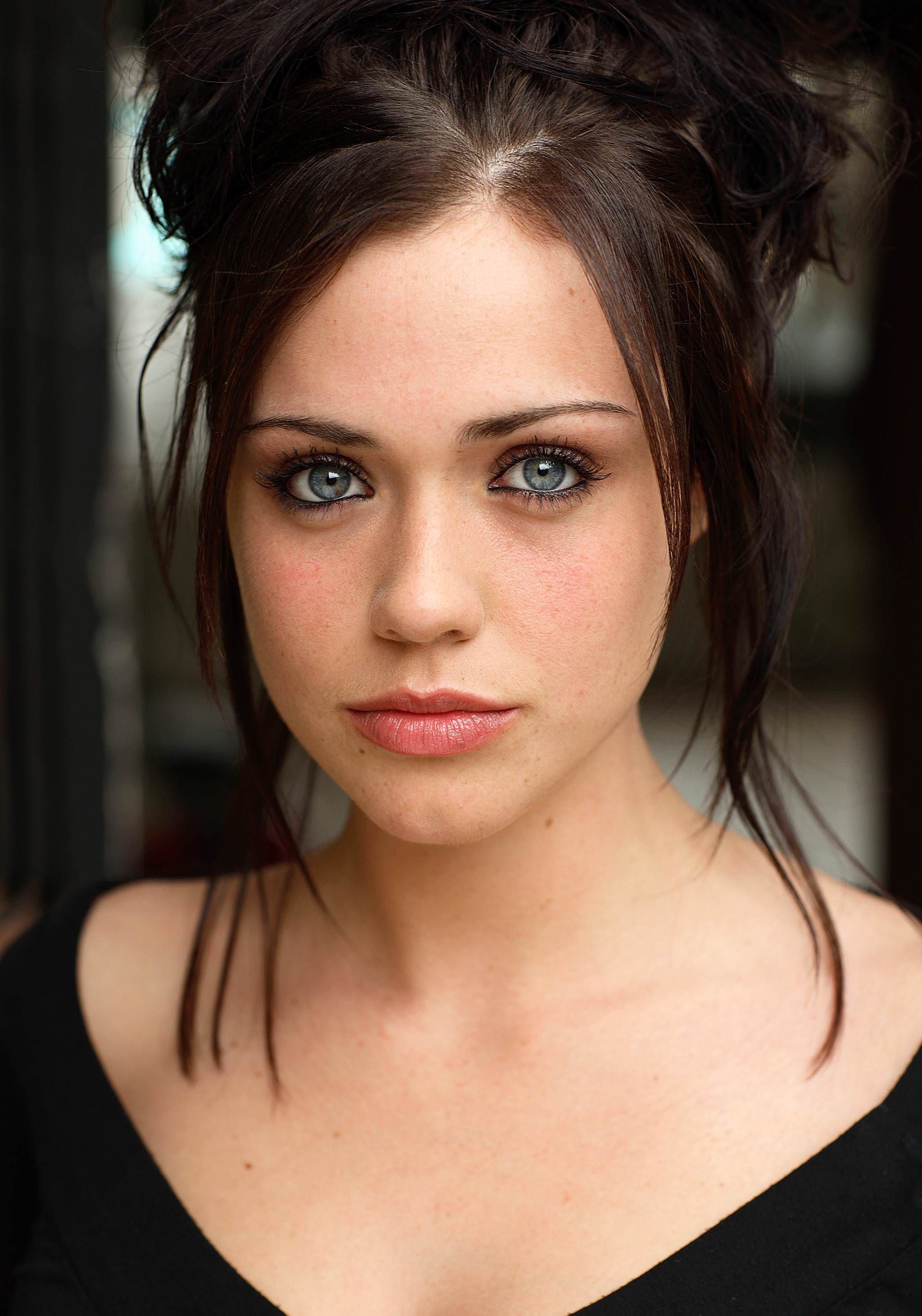 2048x2925 Jennie Jacques Wallpaper