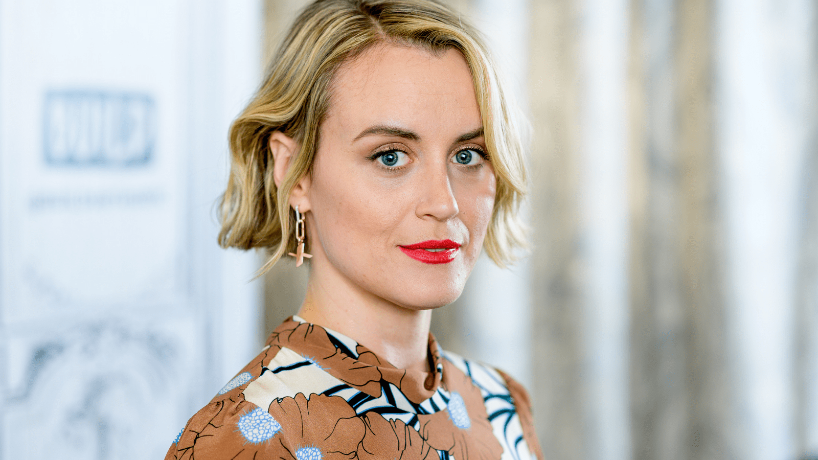 1600x900 Taylor Schilling, ruoli che l'hanno resa famosa I Cosmopolitan