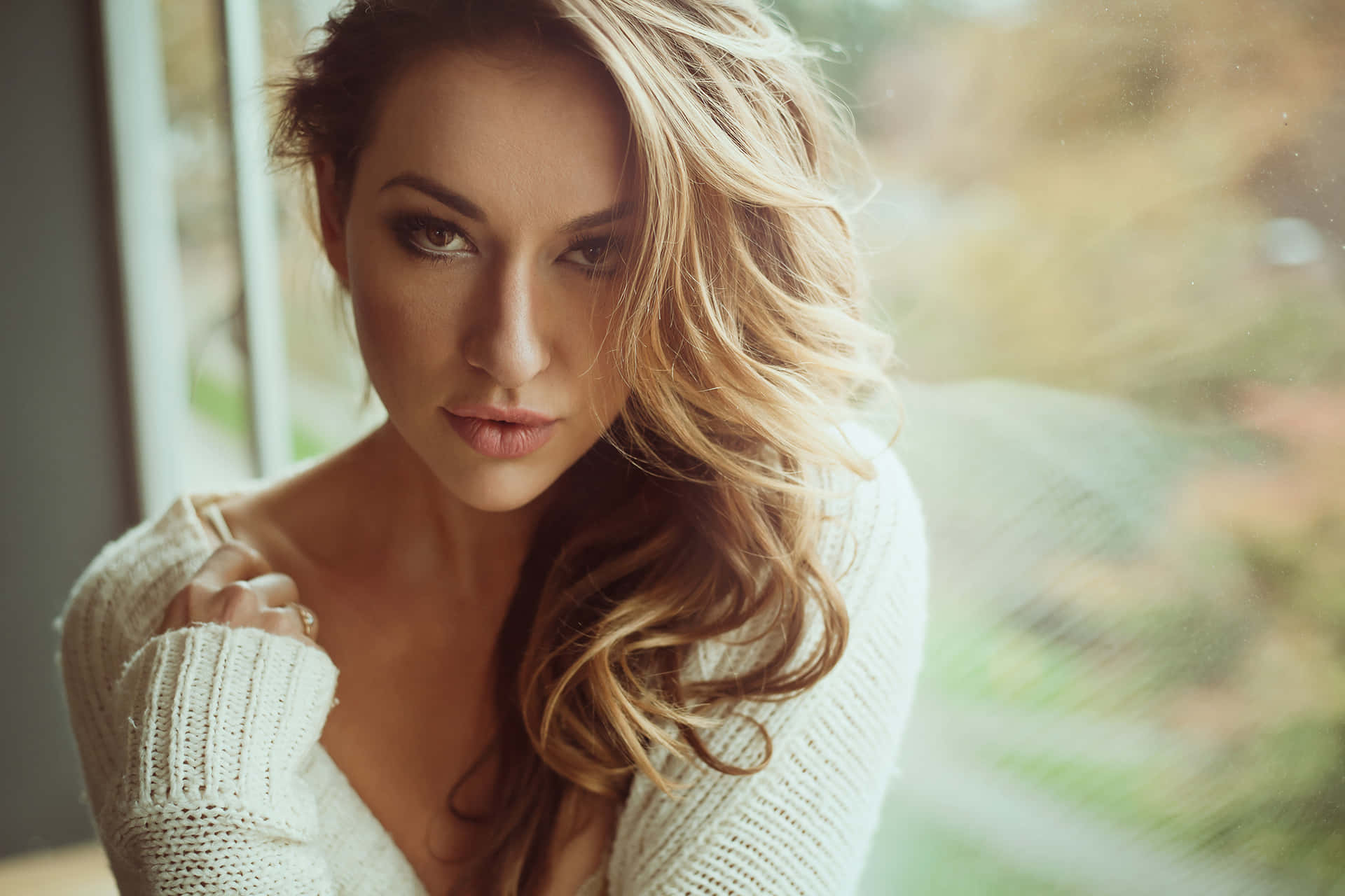 1920x1280 Tasya Teles Wallpaper