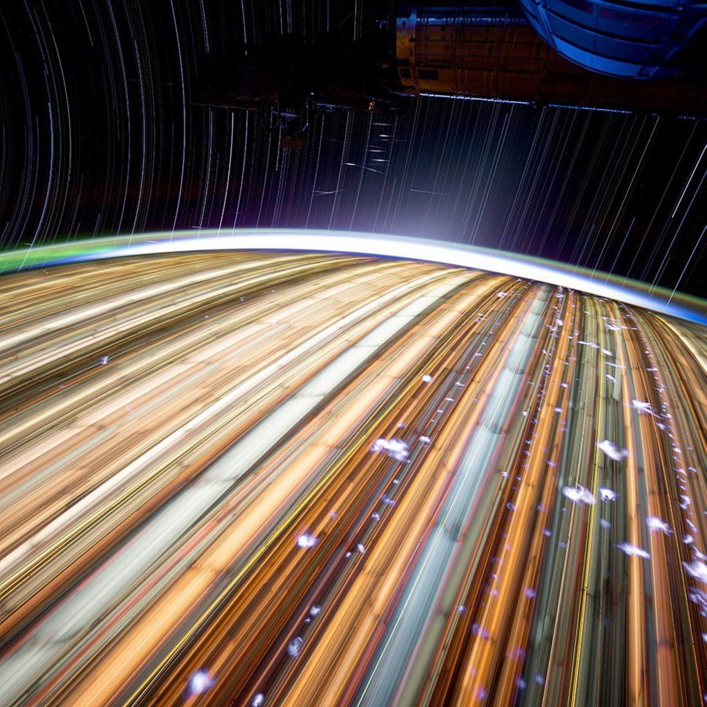 1024x1024 Out Of This World Cosmic Shots From The International Space Station: Photo
