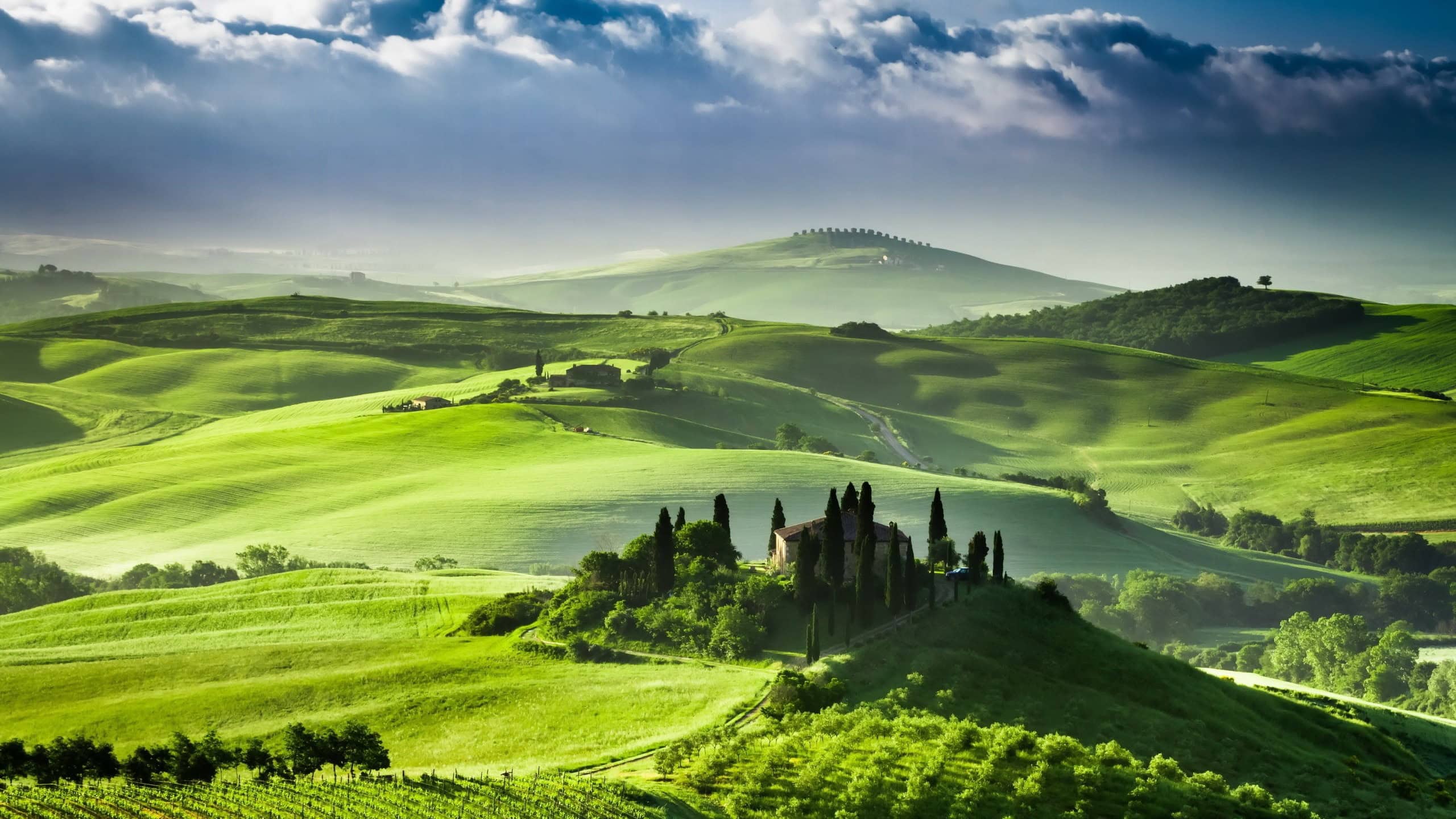 2560x1440 Green Hills Wallpaper