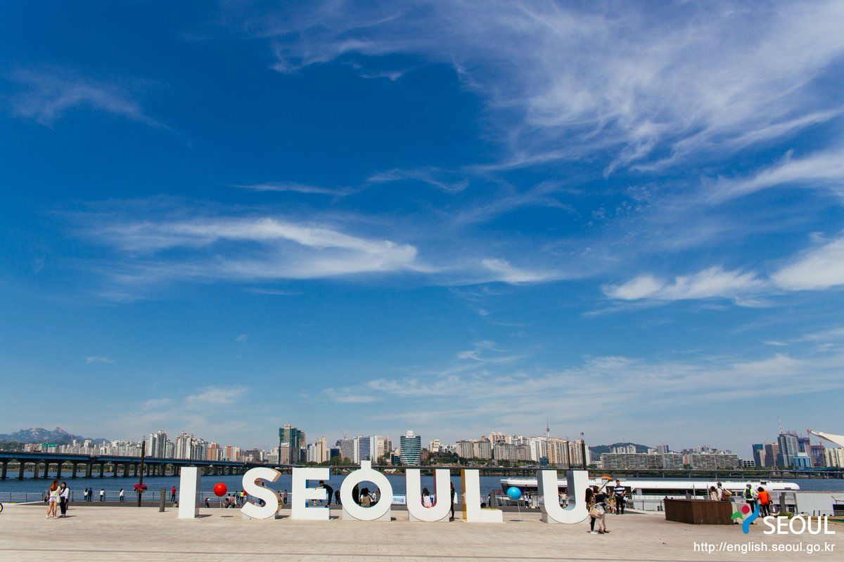 1200x800 I‧SEOUL‧U sculpture is now back at Yeouido Hangang Park after staying at the Seoul Plaza for two months. Take a picture with I‧SEOUL‧U sculpture and beautiful Hangang River. Directions: Yeouinaru Station. Line