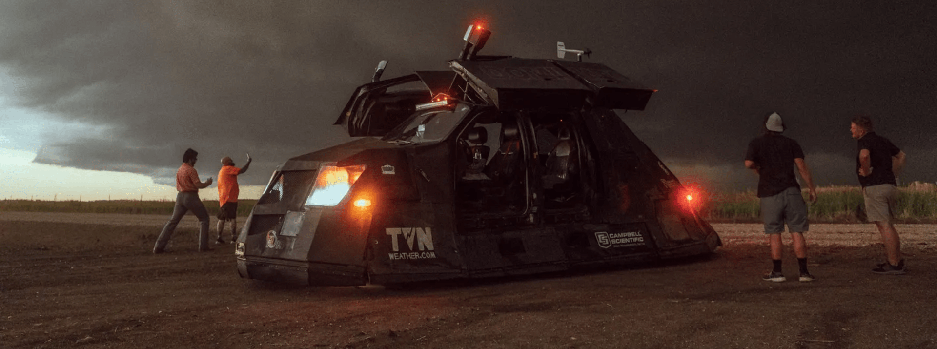 1920x715 Dominator 3 Wallpaper