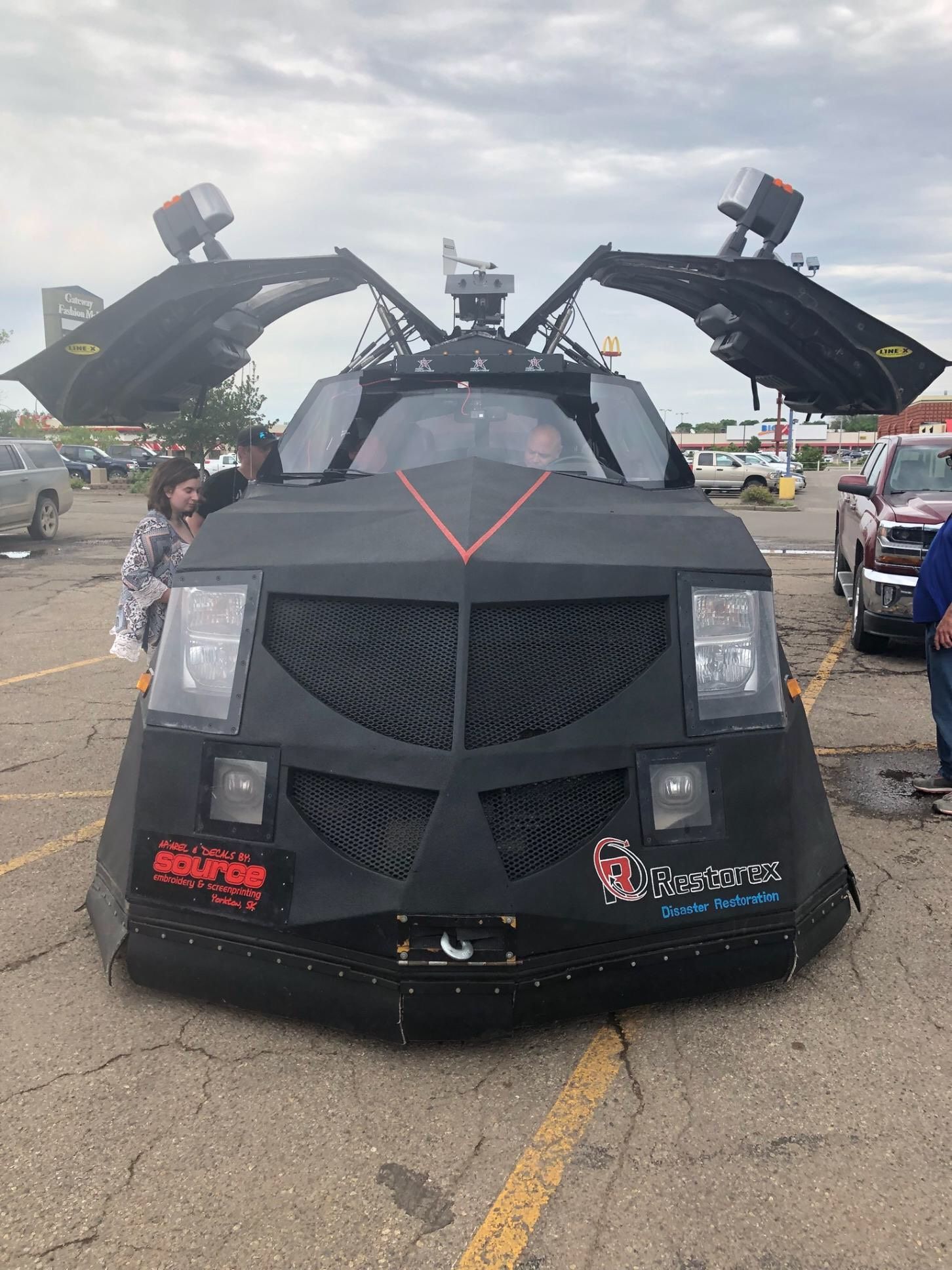 1452x1936 Dominator' Storm Chasers in town