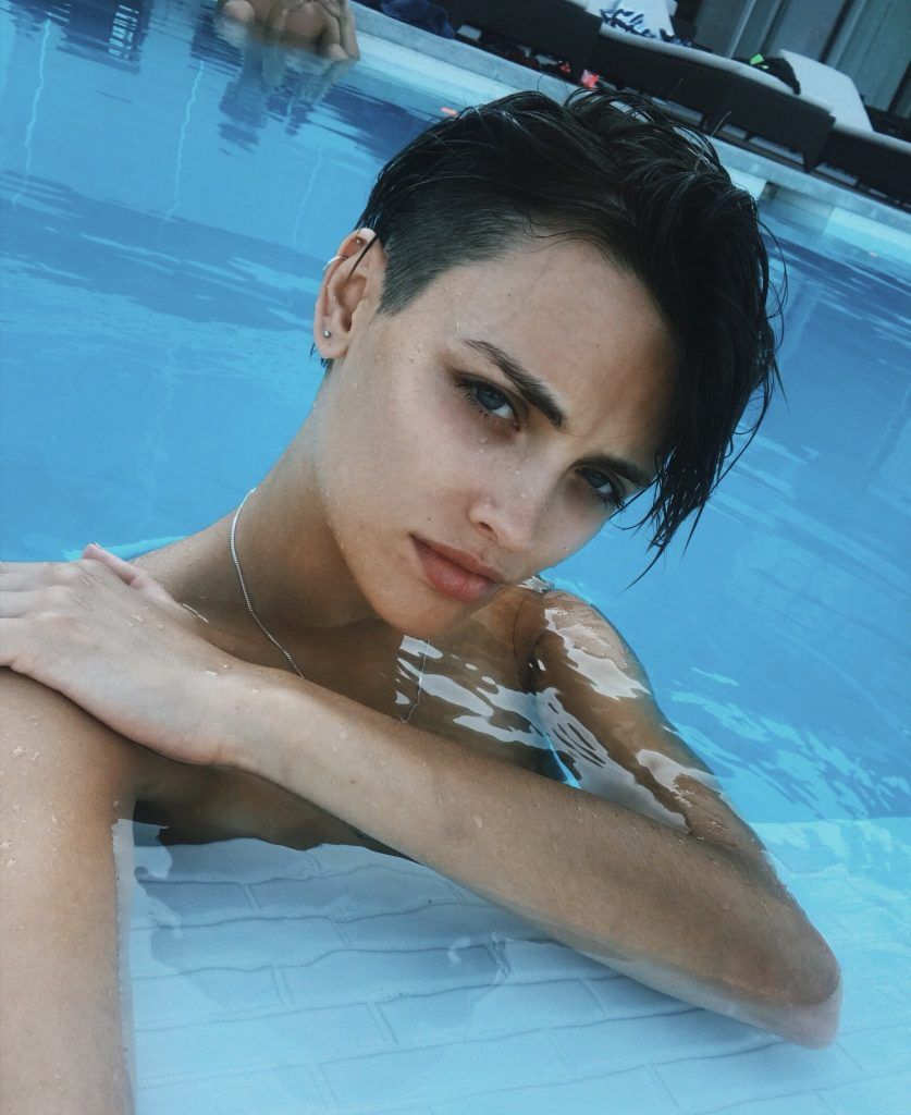 837x1024 Wallis Day Wallpaper