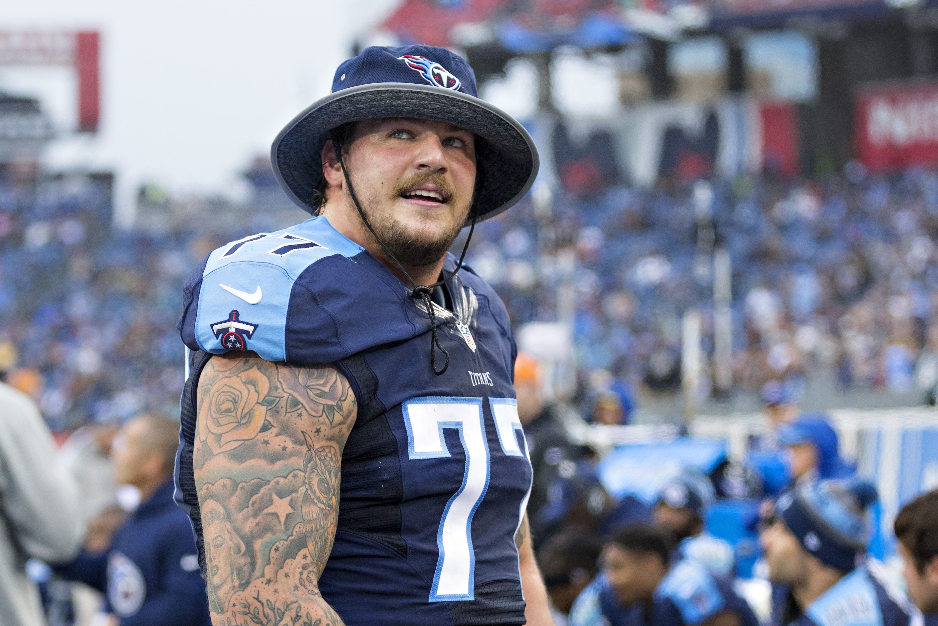 2999x2000 Report: Taylor Lewan, Titans Make 'Progress' in Contract Negotiations