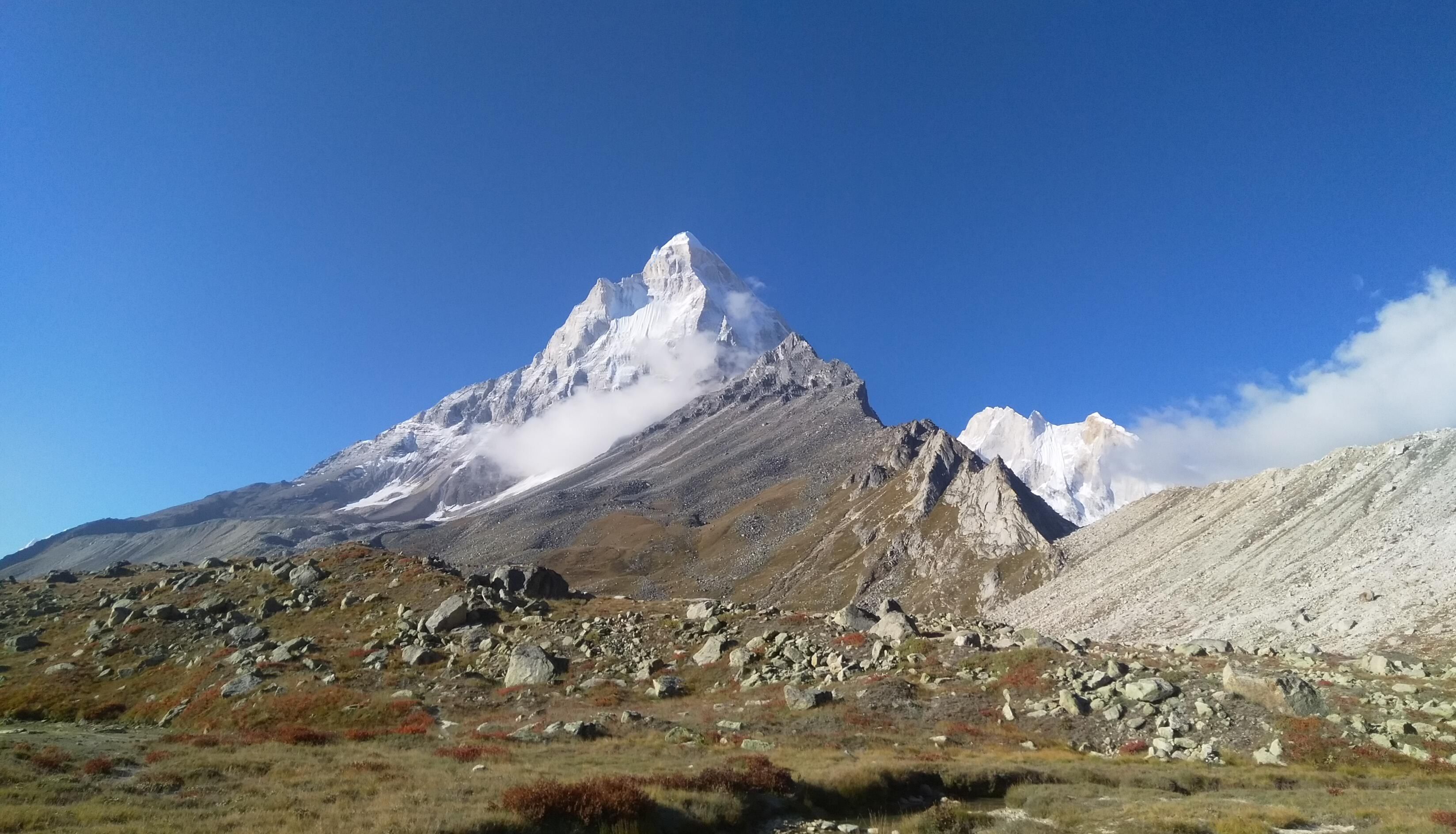 3296x1888 Kedartal Trek. Difficult High Altitude Trek in Uttarakhand. Itinerary, Cost & Dates