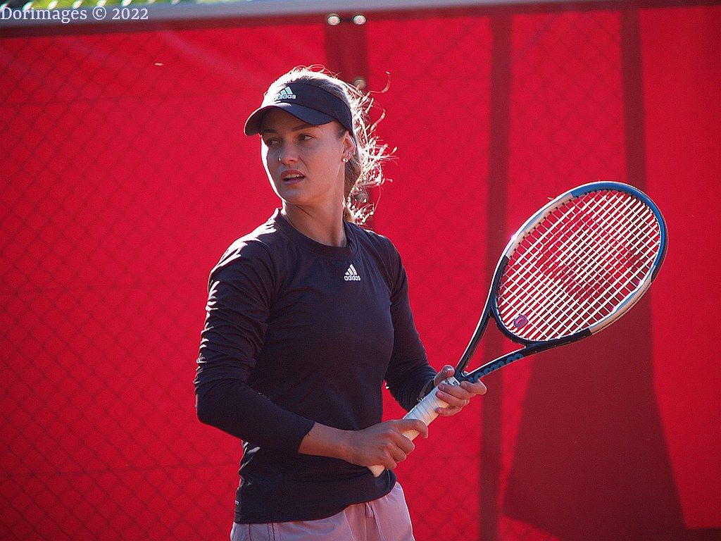 1024x768 Anna KALINSKAYA (RUS) Paris WTA 125. Doubles Semi Fi