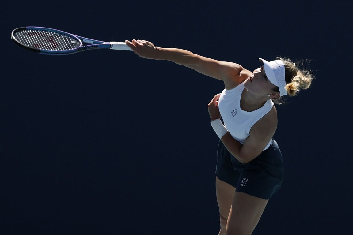 1152x768 Incredible photo of elite tennis player Anna Kalinskaya
