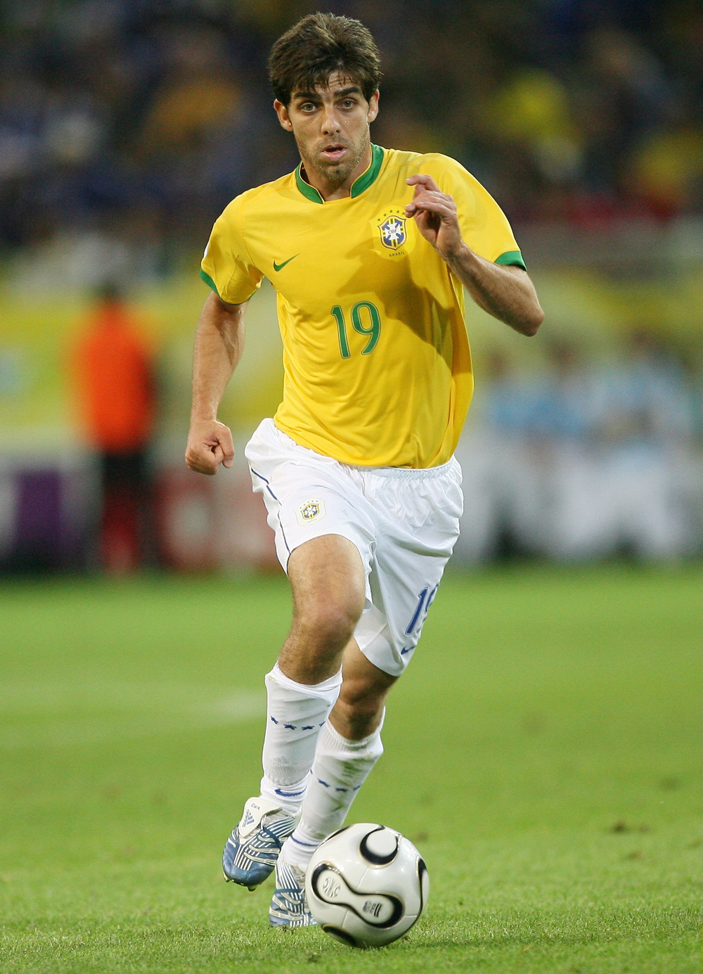 1000x1385 Juninho Pernambucano Football Entertainment
