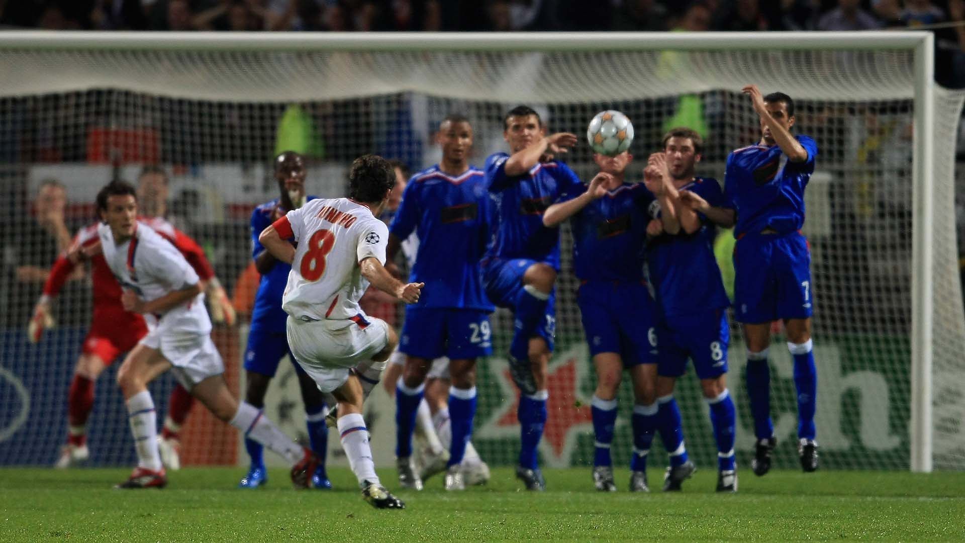 1920x1080 Noughty Boys: No One Hit A Free Kick Quite Like Juninho Pernambucano