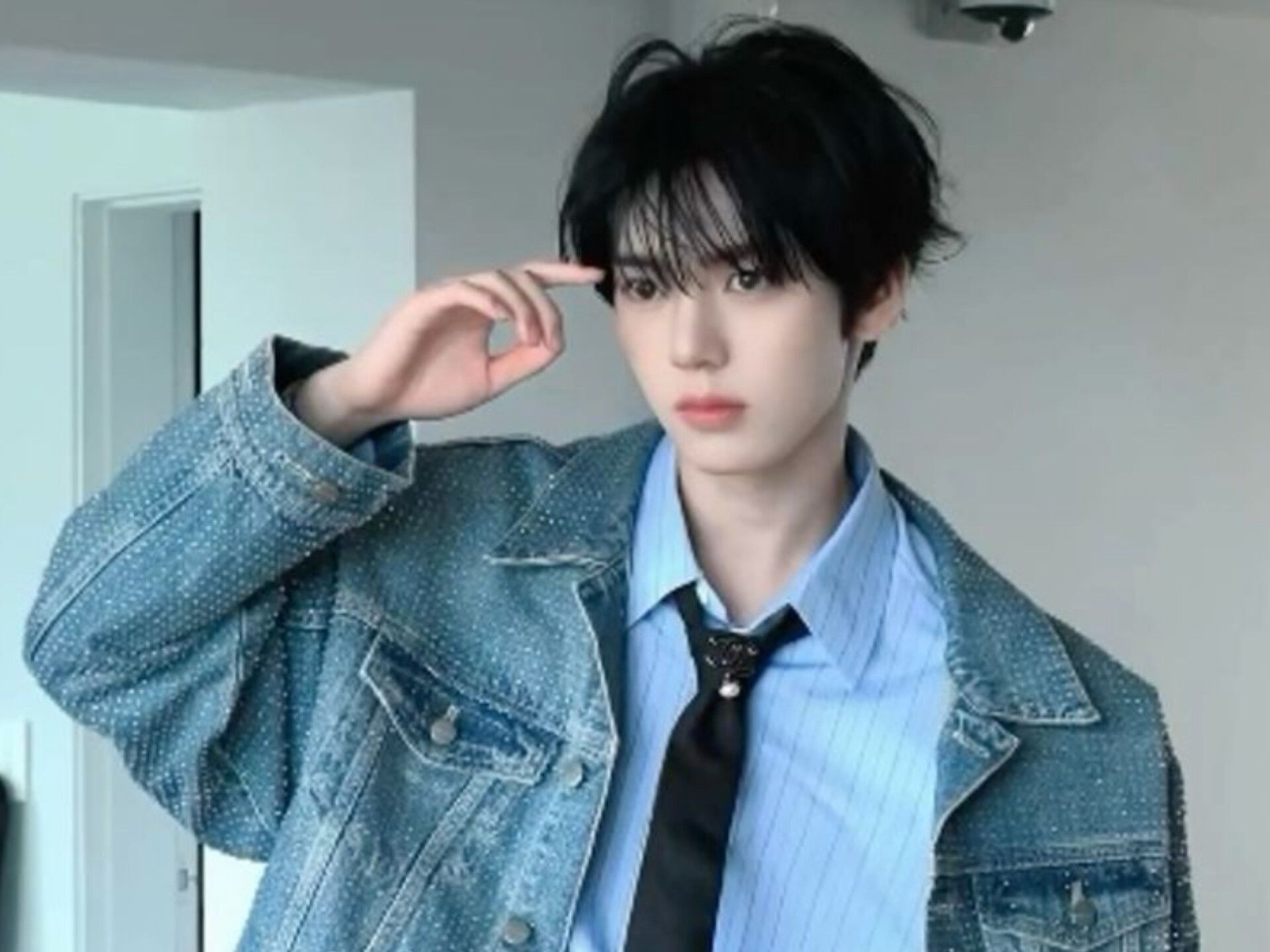 1920x1440 Rahasia Skincare Han Yujin ZEROBASEONE Maknae Imut dengan Wajah Glowing Menggemaskan!