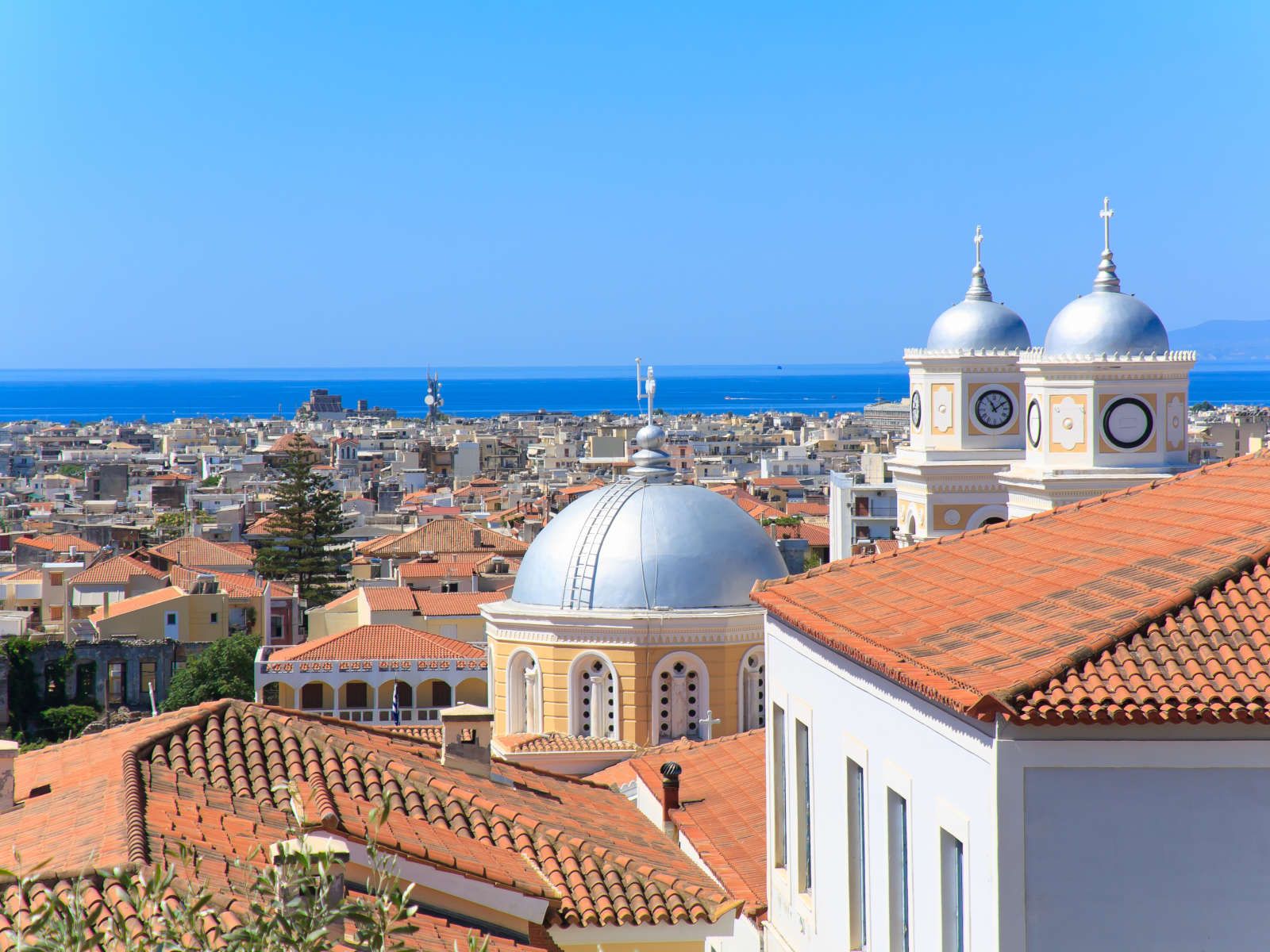 1600x1200 hours in Kalamata