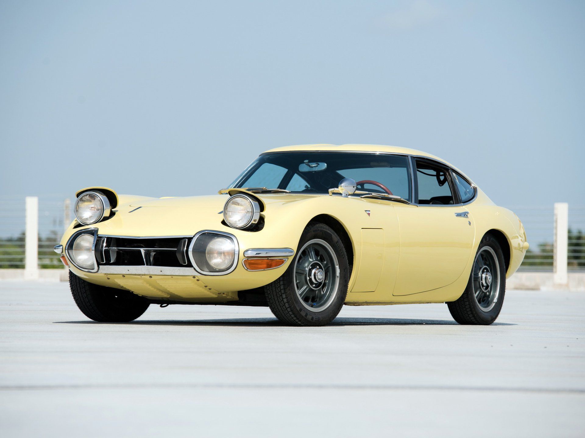 1920x1440 Classic Toyota Car HD Wallpaper