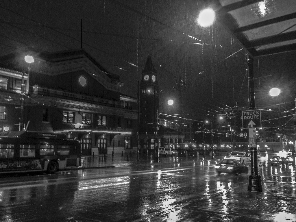 1024x768 Cold Rain, Seattle