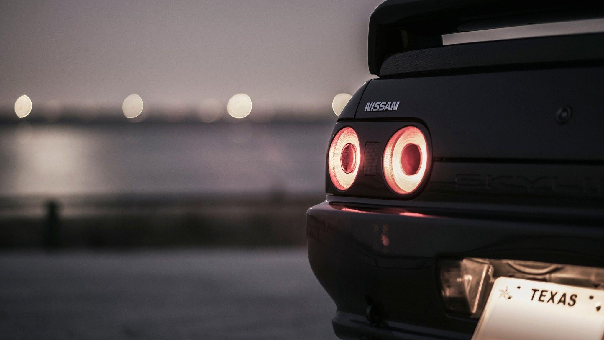 2048x1152 Nissan Skyline R32 Tail Lights 2048x1152 Resolution HD