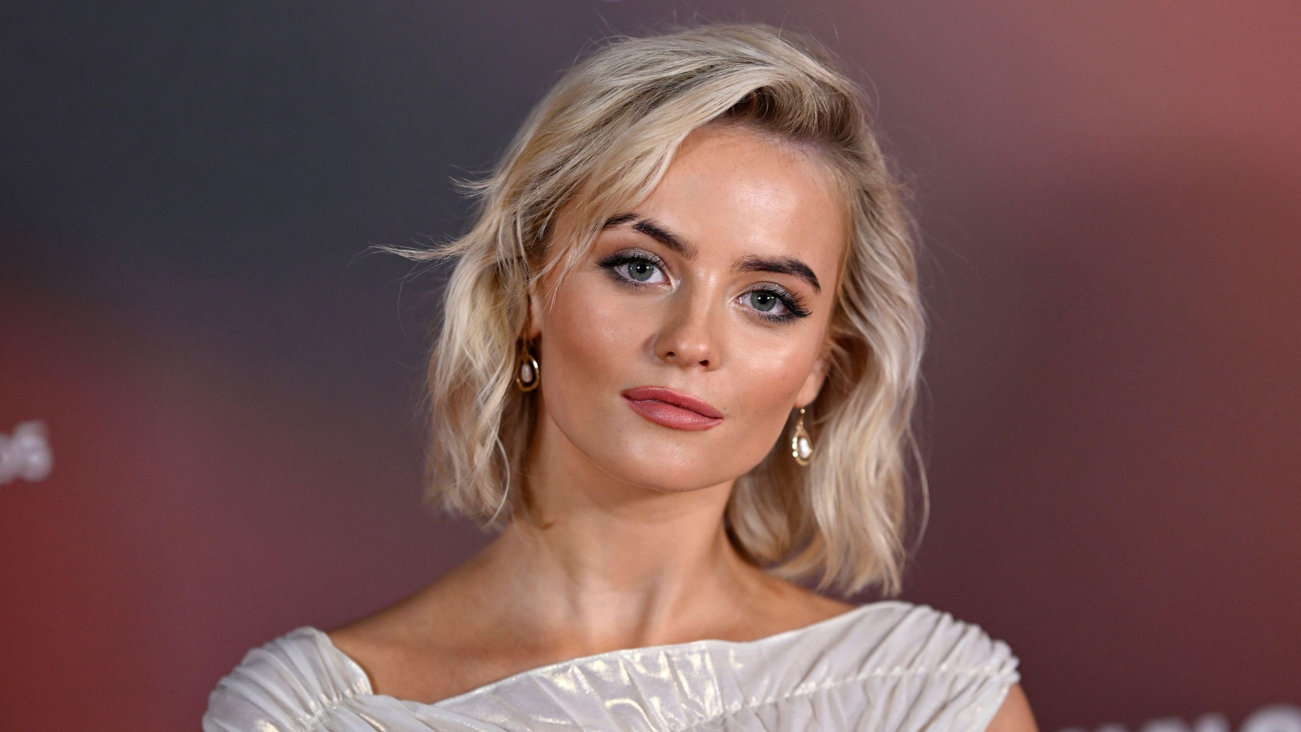 2560x1440 Millie Gibson you didn't know about the Doctor Who star. What to Watch
