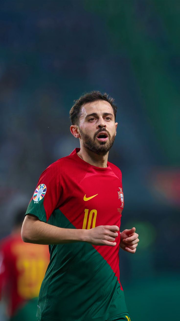 736x1308 Bernardo silva