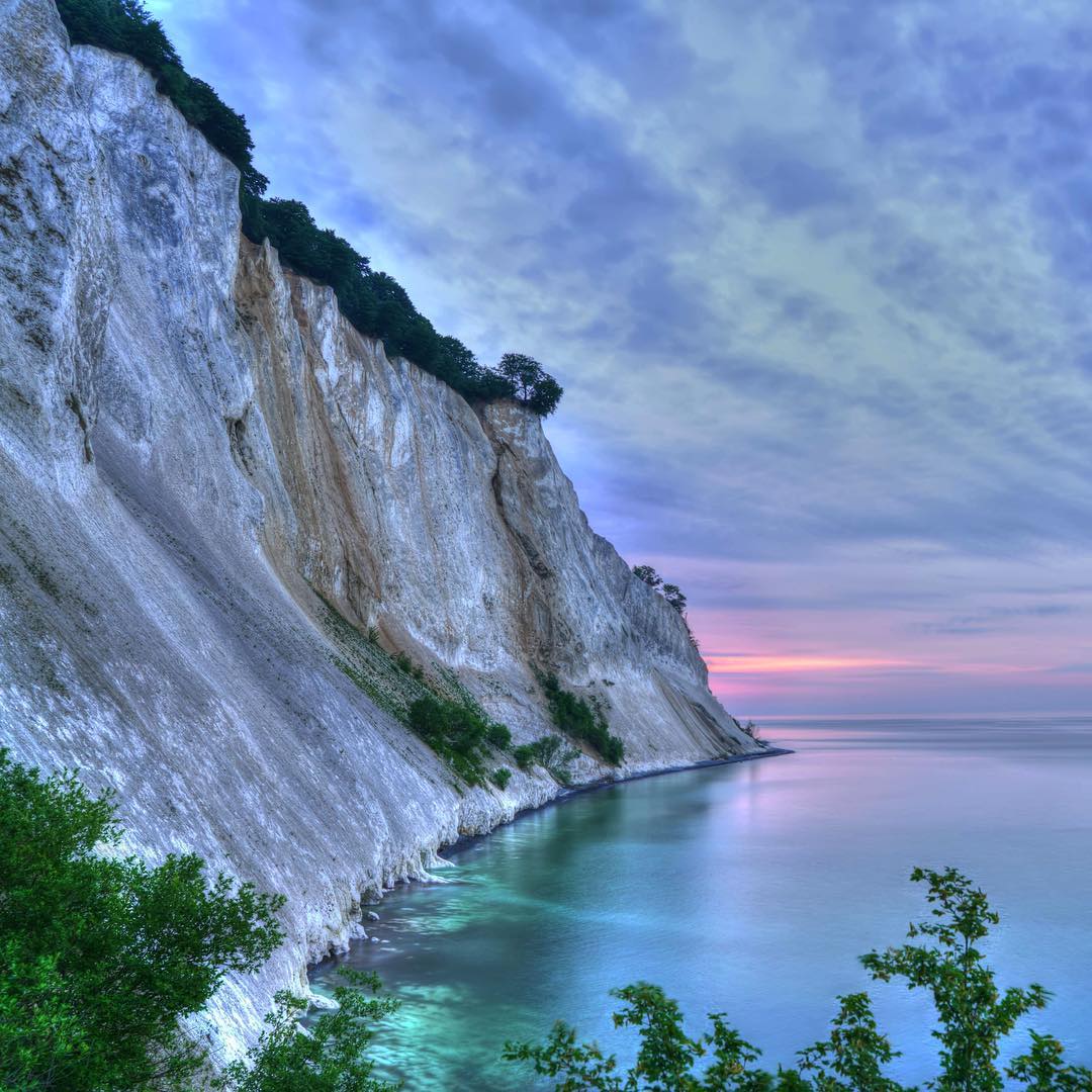 1080x1080 RETWEET IF YOU ♥️ : The White cliffs at Møn