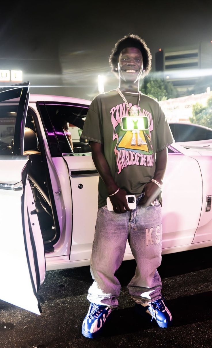 736x1205 Seyi Vibez