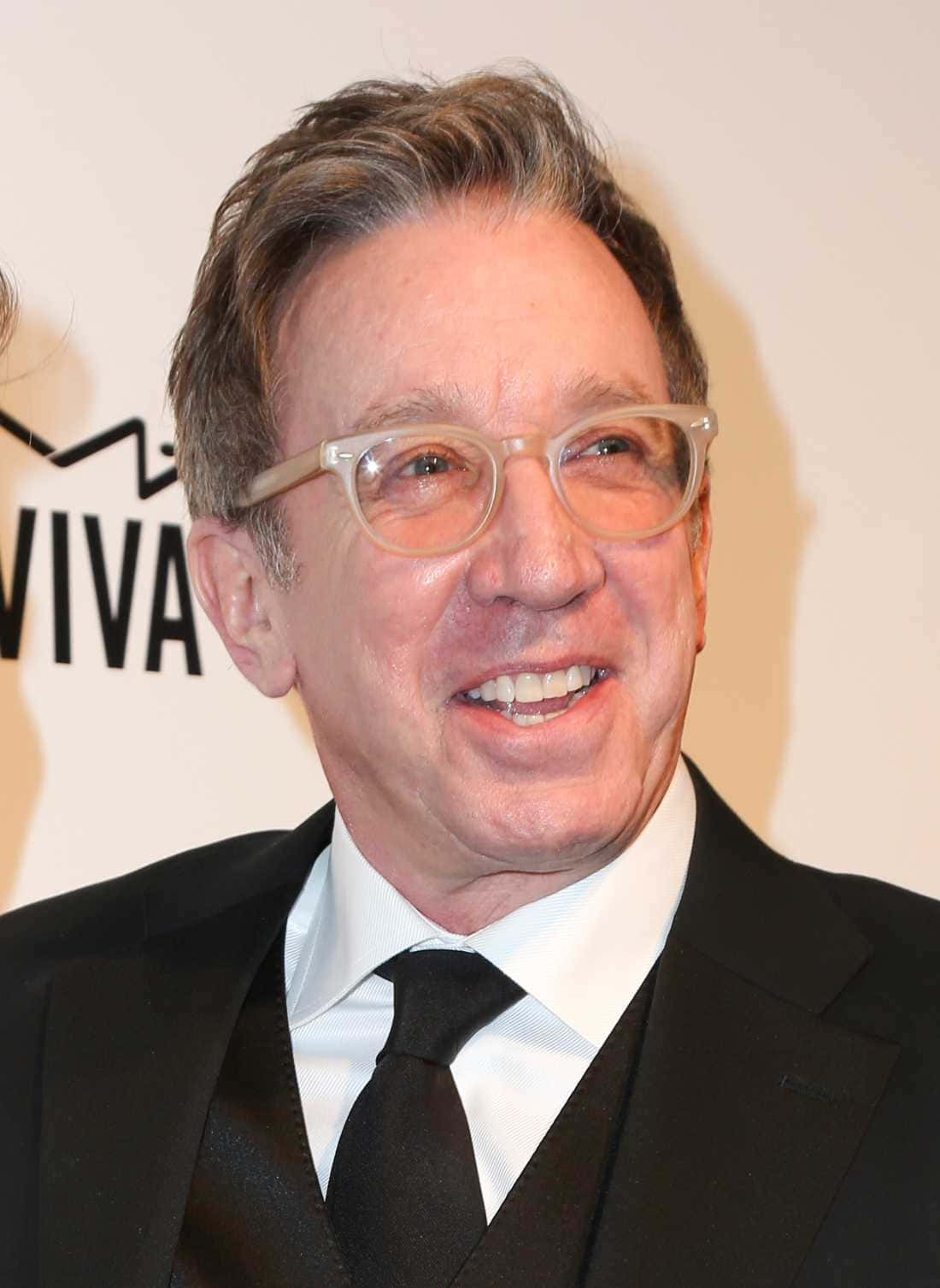 1100x1506 Tim Allen Wallpaper