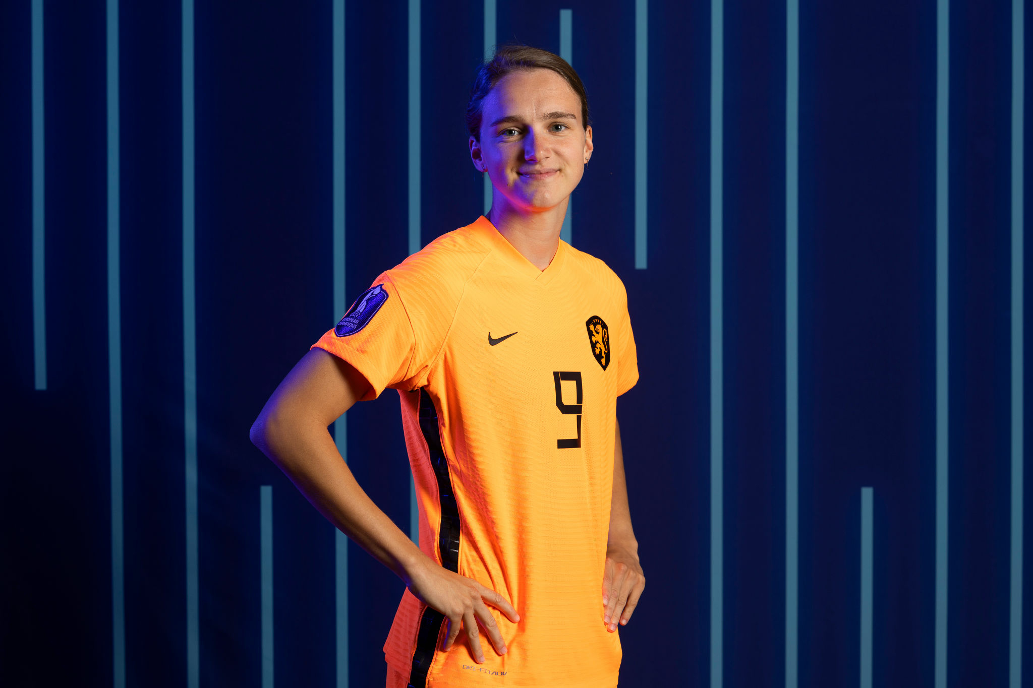 2048x1365 Vivianne Miedema HD Wallpaper and 4K Background