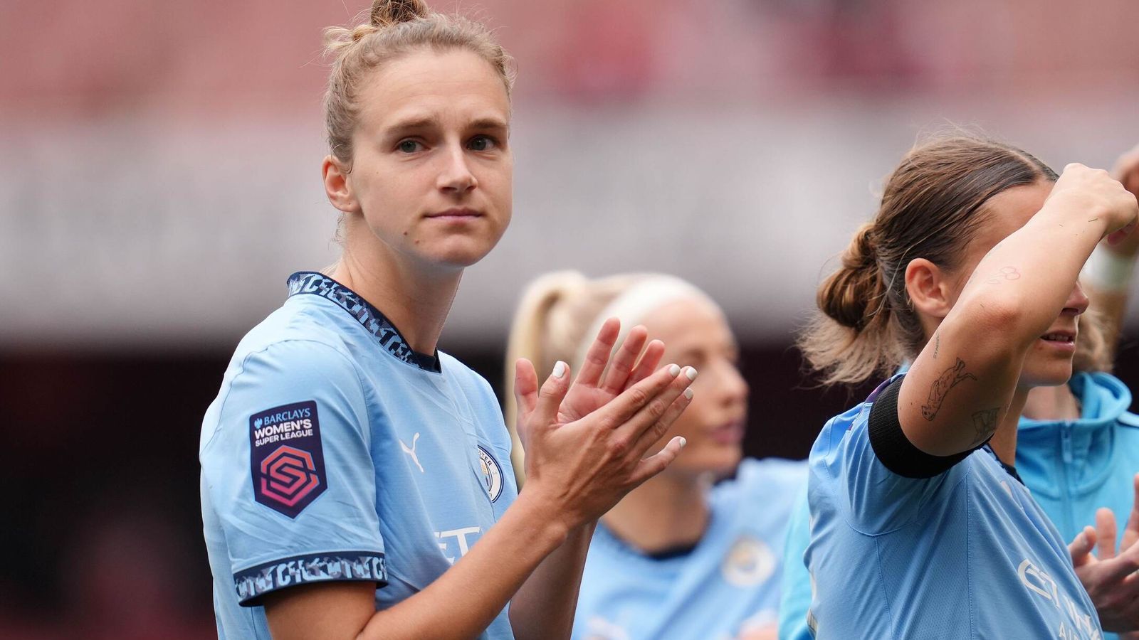 1600x900 Manchester City forward Vivianne Miedema undergoes another operation on her left knee