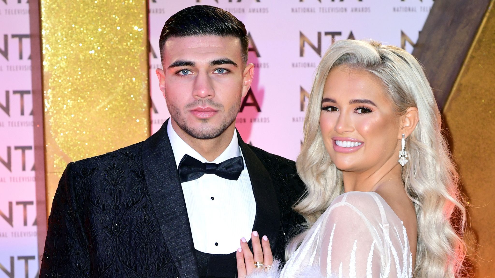 2048x1152 Boxer Tommy Fury Announces Split From Social Media Influencer Molly Mae Hague