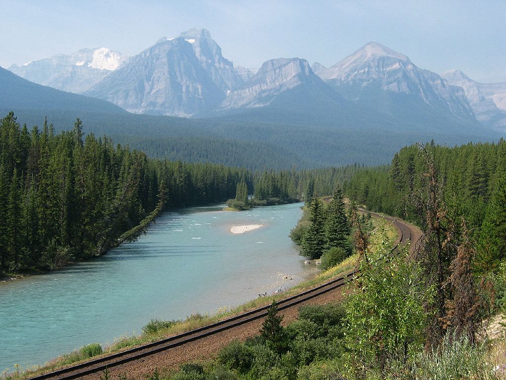 1024x768 Bow River Banff