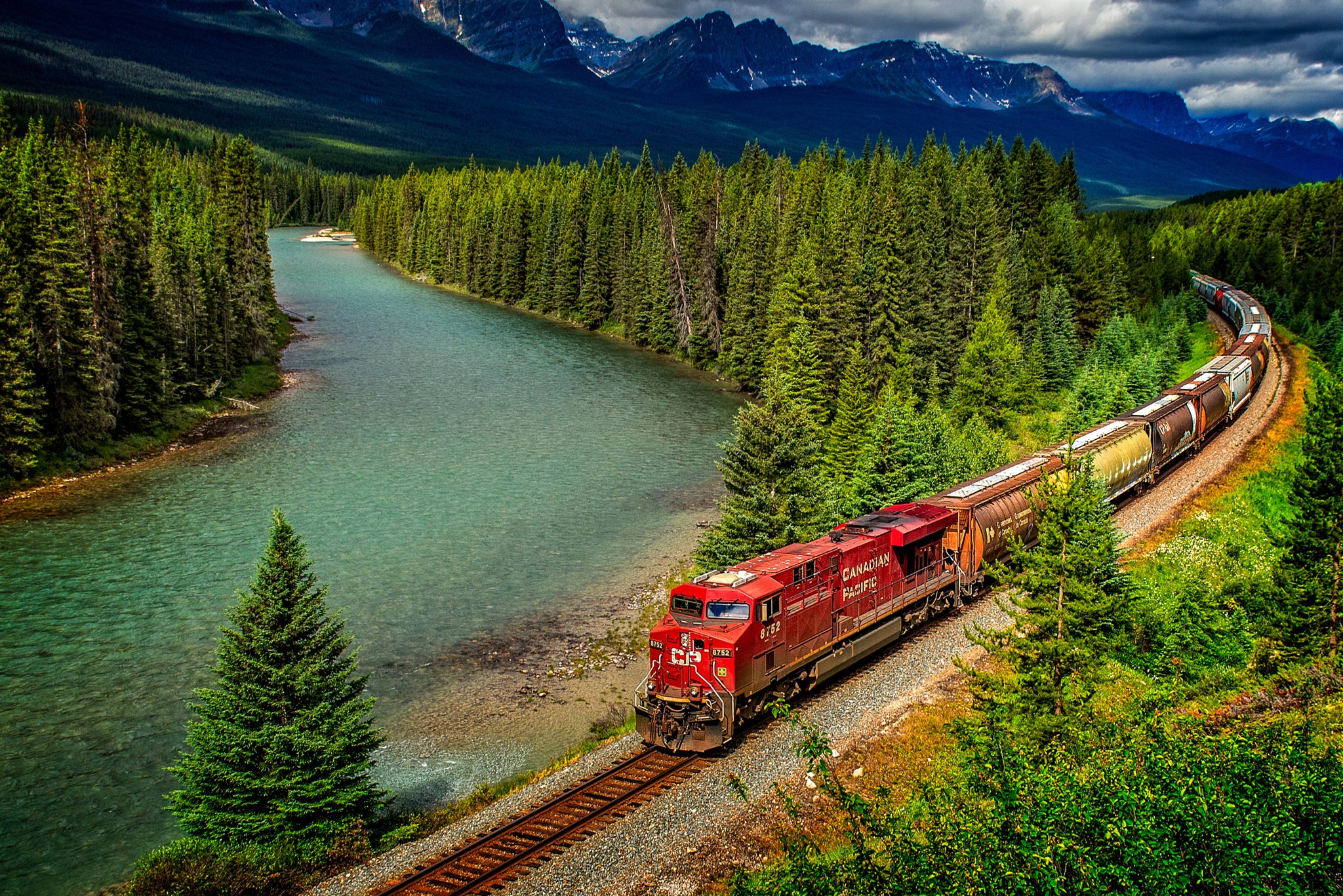 2048x1367 Wallpaper forest, trees, mountains, nature, river, train, Canada, railroad for mobile and desktop, section пейзажи, resolution 2048x1367