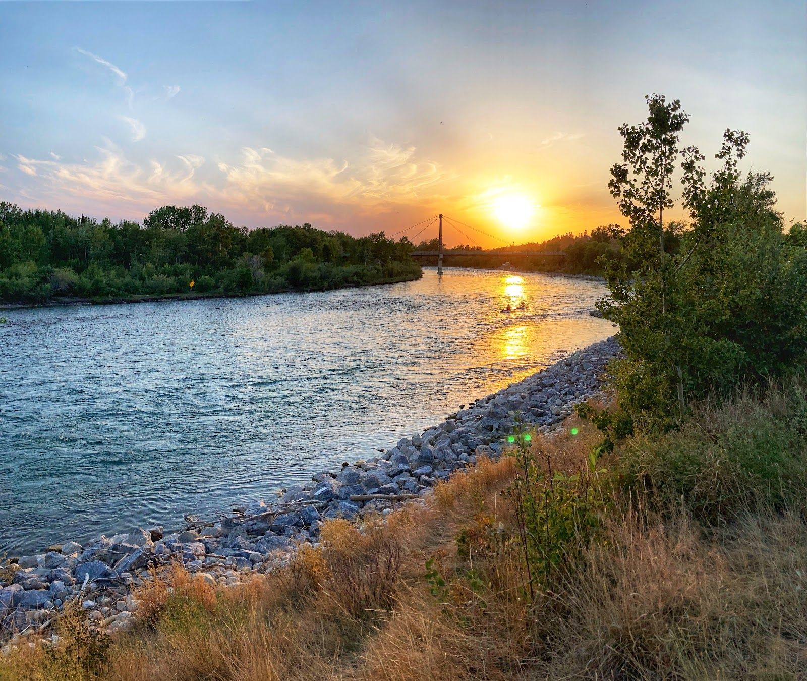 1600x1350 Bow River Pathway Calgary (2026)