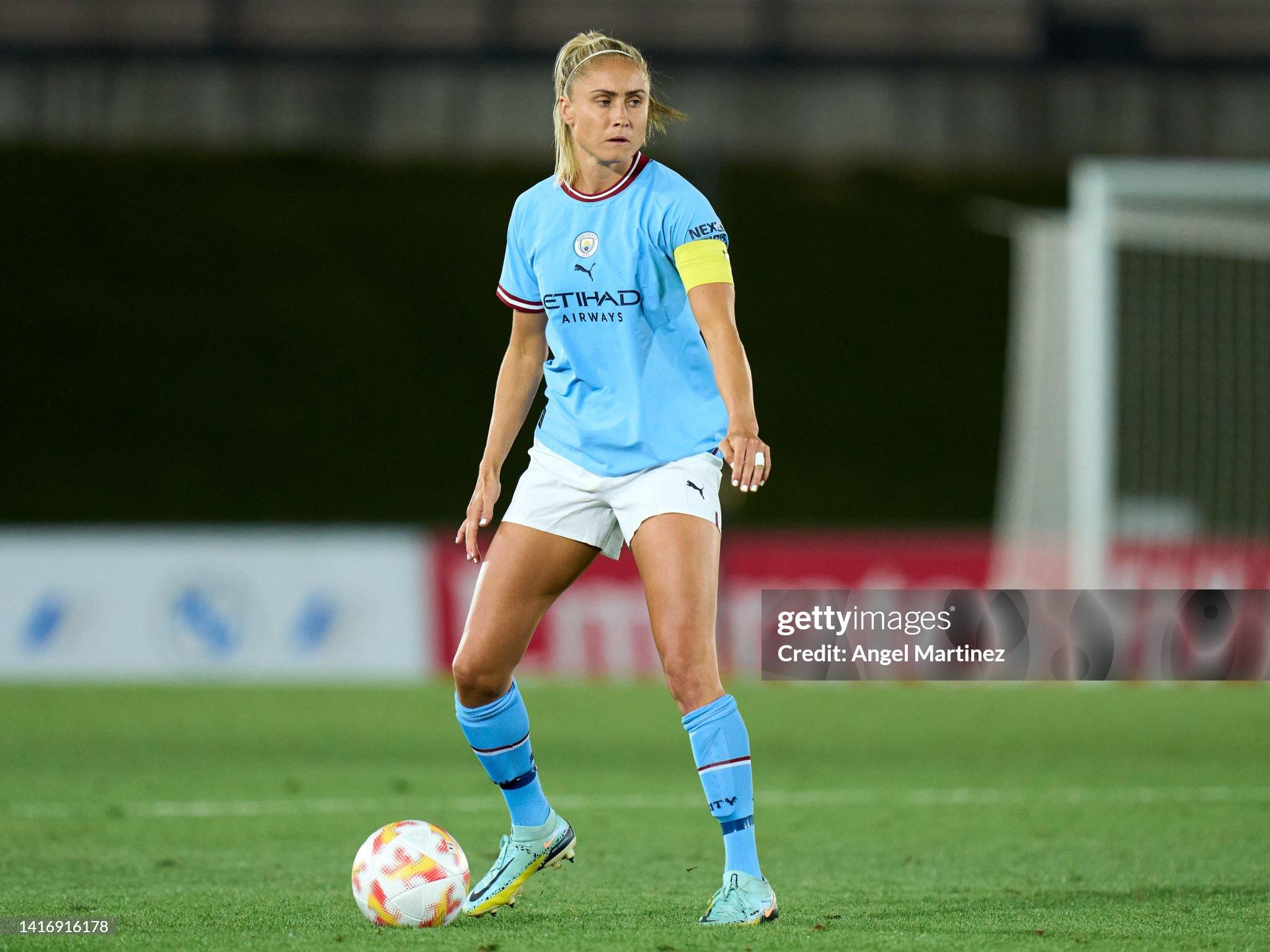 2048x1536 With Steph Houghton retiring at the end of the season, where does she rank in terms of all time great defenders?