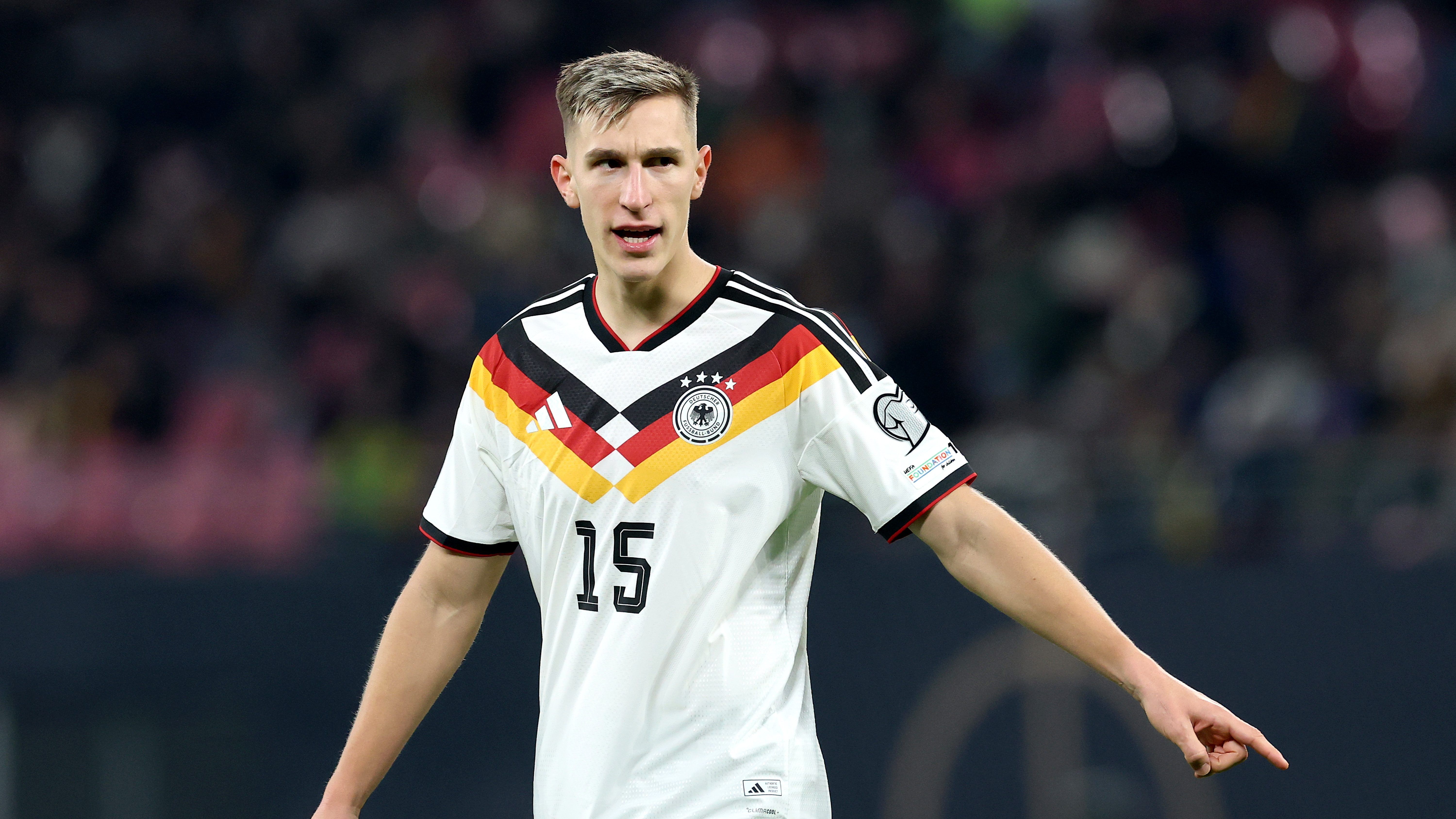 6000x3375 World Cup stars of the Bundesliga: Borussia Dortmund's Nico Schlotterbeck