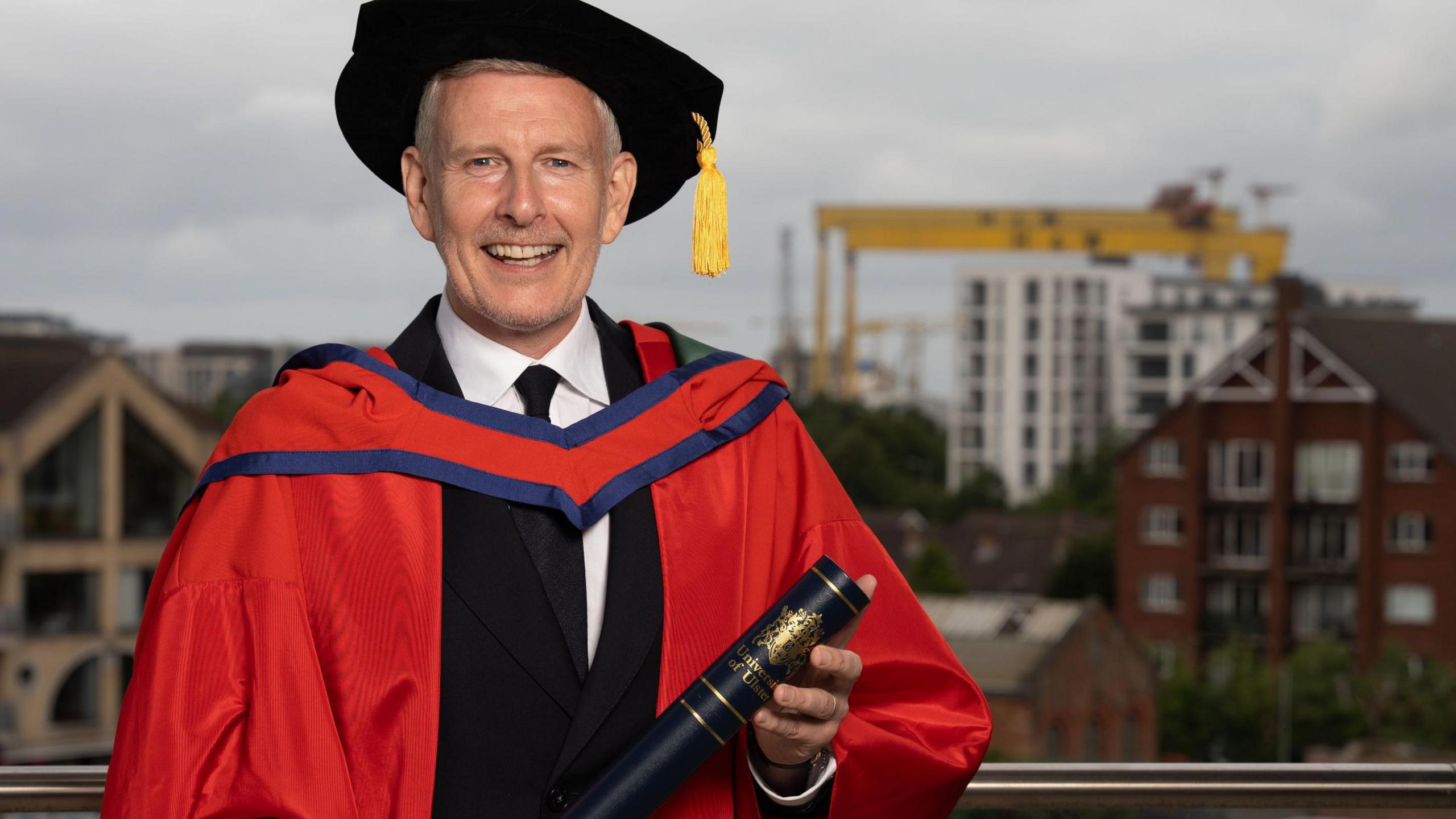 2560x1440 Patrick Kielty receives Ulster University honorary doctorate