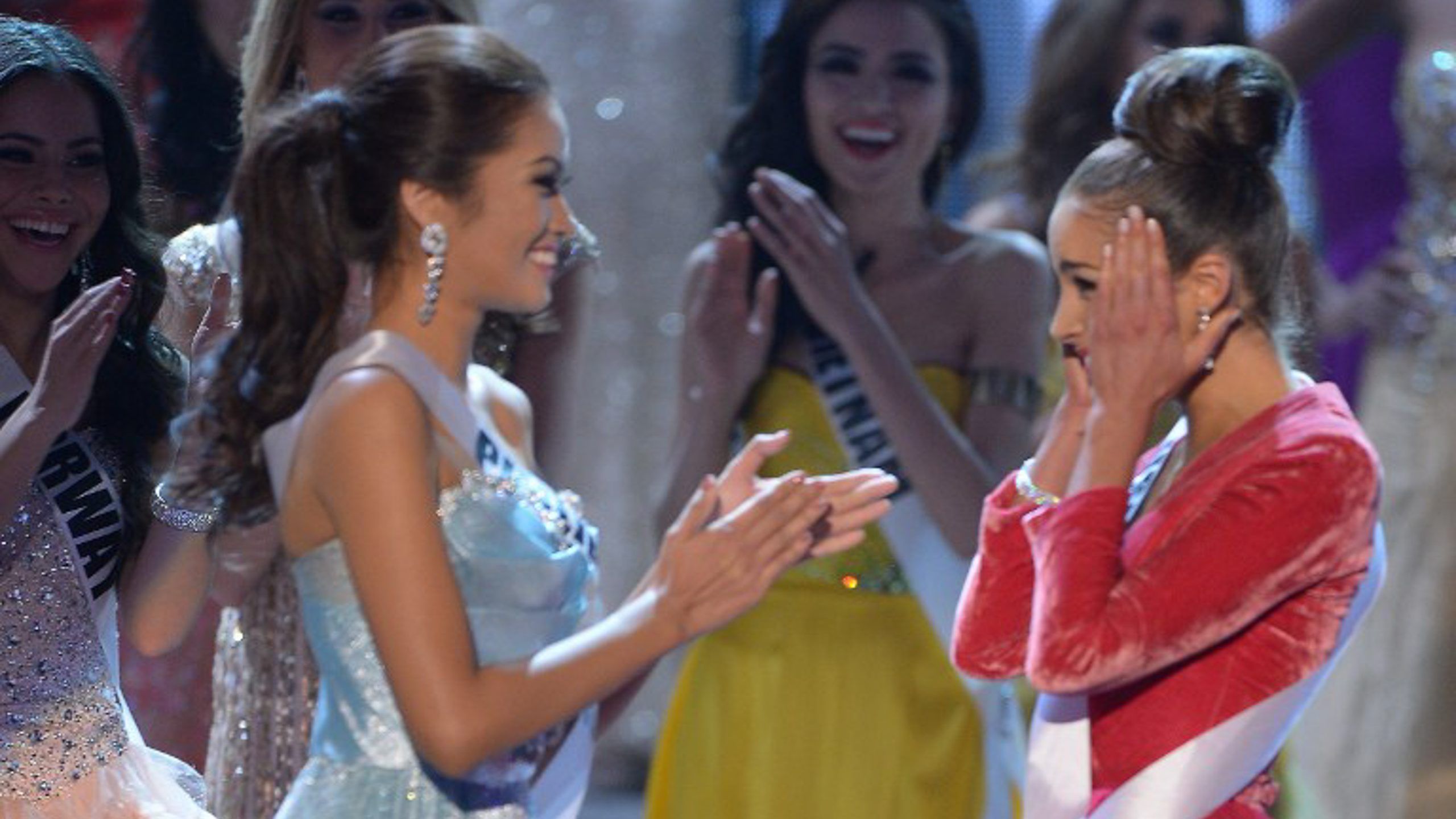 2560x1440 WATCH: 3 Great Miss Universe Q&As that weren't enough to win the crown