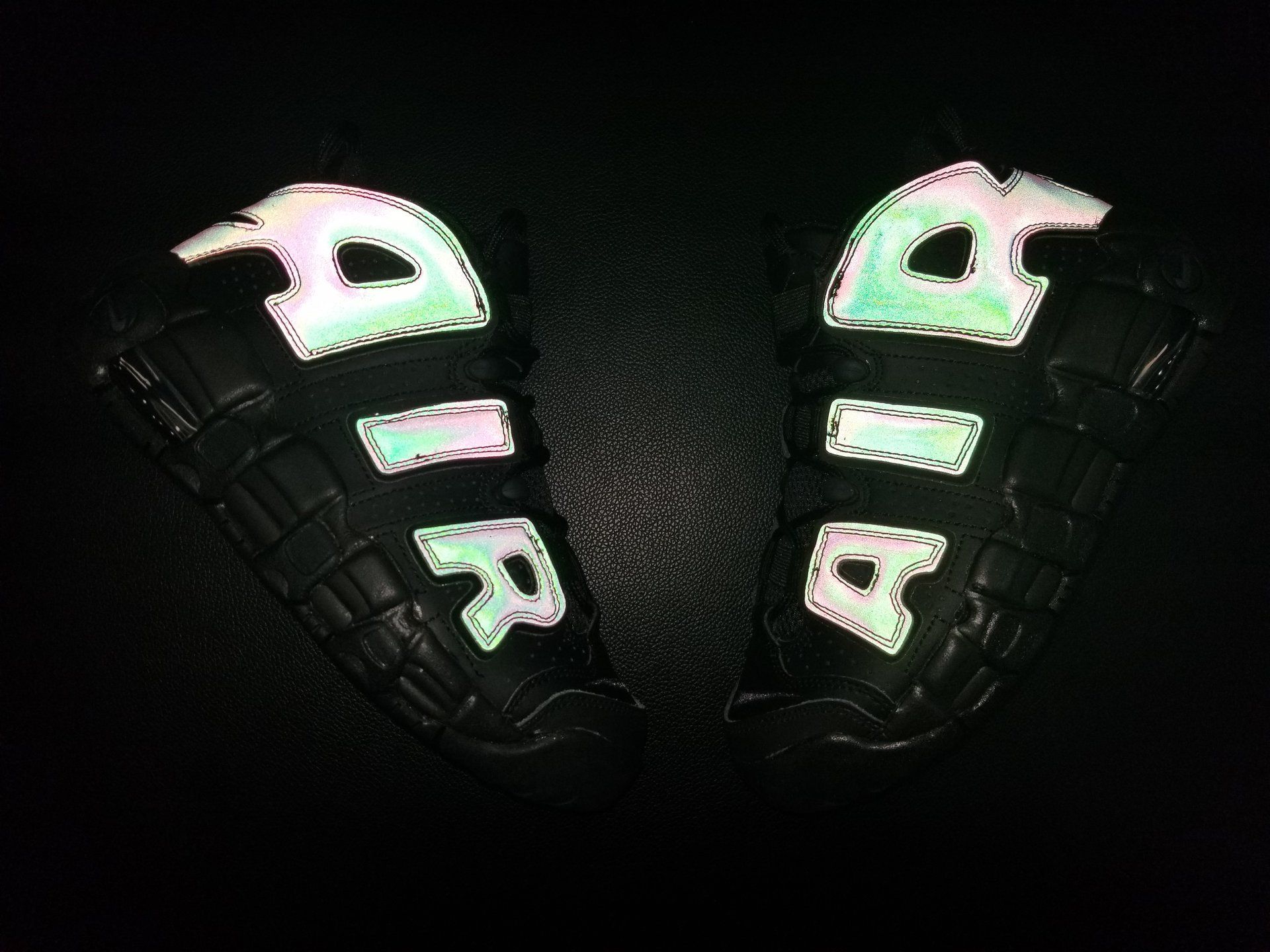 1920x1440 The Nike Air More Uptempo Gets a Reflective and Iridescent Build