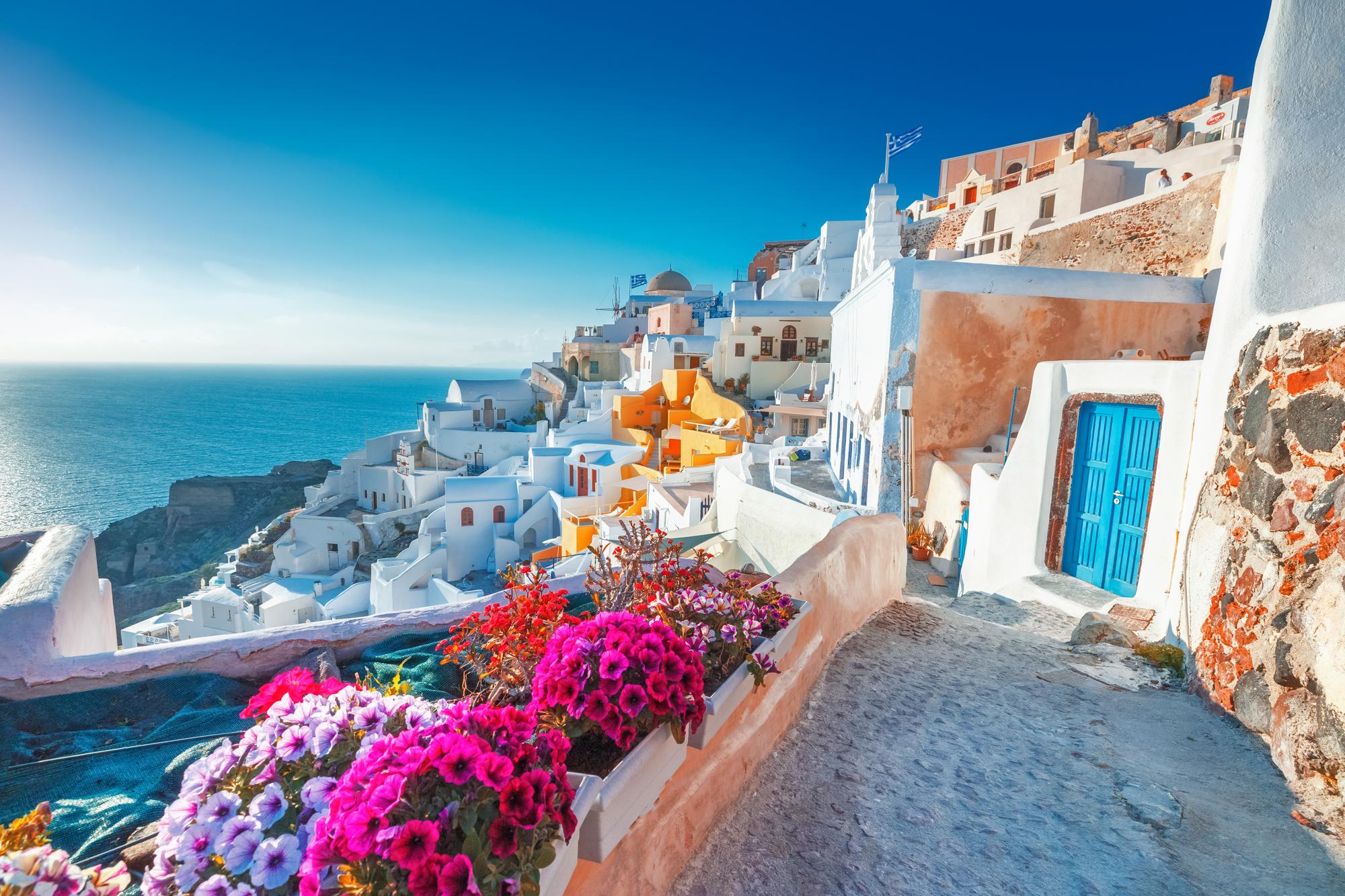 2000x1333 Best Greek Islands to Visit by Yacht: Cyclades vs Ionian Guide
