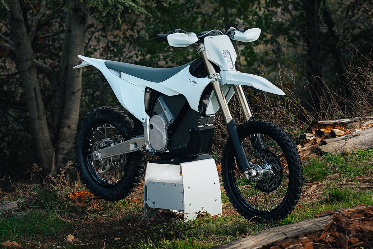 1200x800 First look: Stark Varg EX